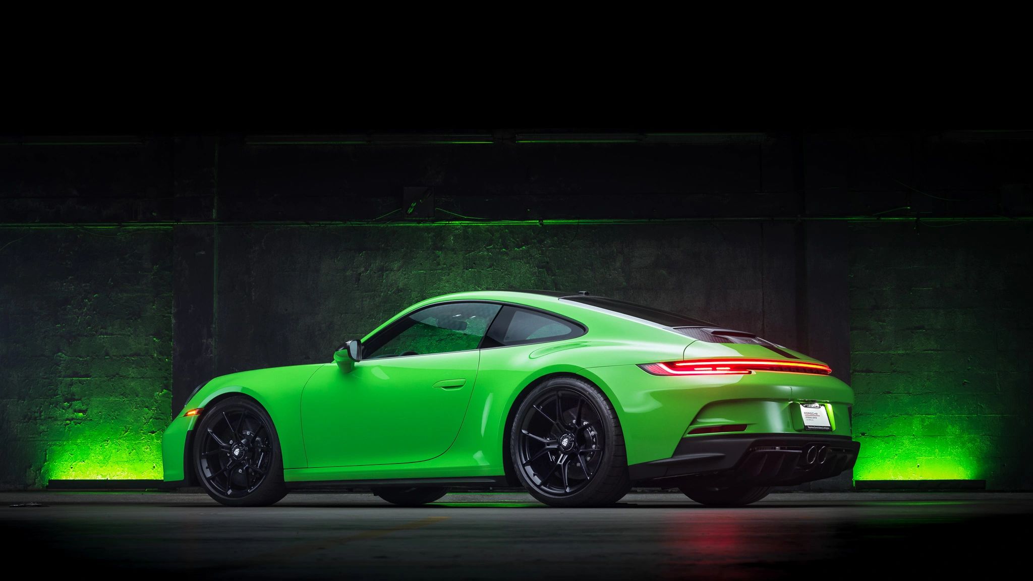 Paint To Sample Green 2022 Porsche 911 GT3 Touring Is Just About Perfect For Extroverts