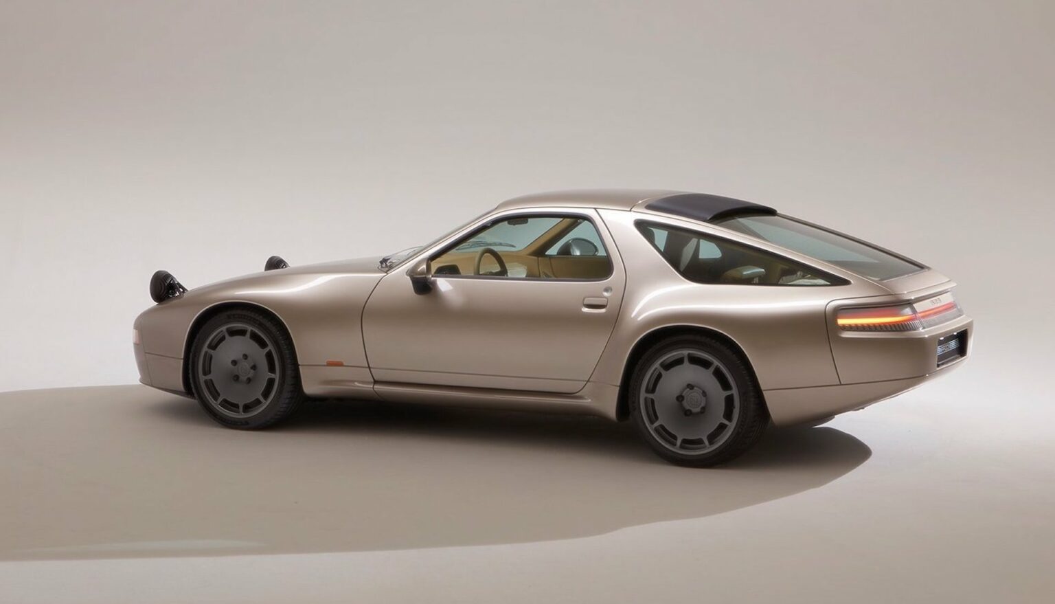 Porsche 928 Gets Stunning Futuristic Makeover By Nardone Automotive ...