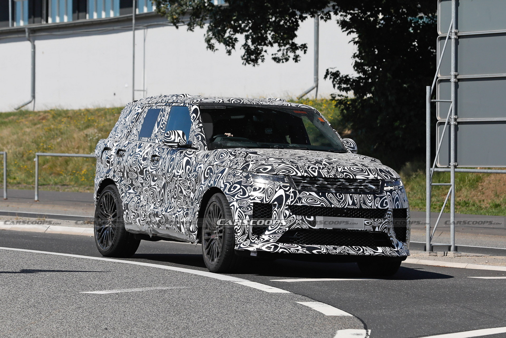 Range Rover Sport SVR Shows Off Angry-Looking Bodywork In Latest Spy Shots