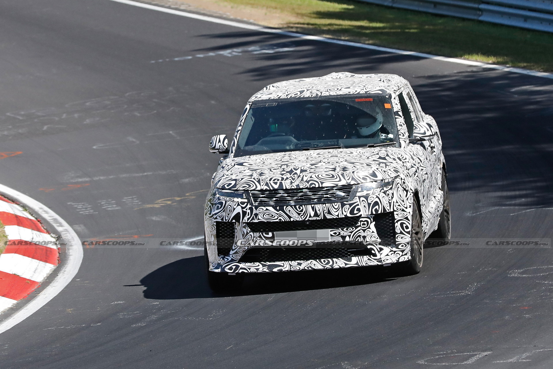 Range Rover Sport SVR Shows Off Angry-Looking Bodywork In Latest Spy Shots