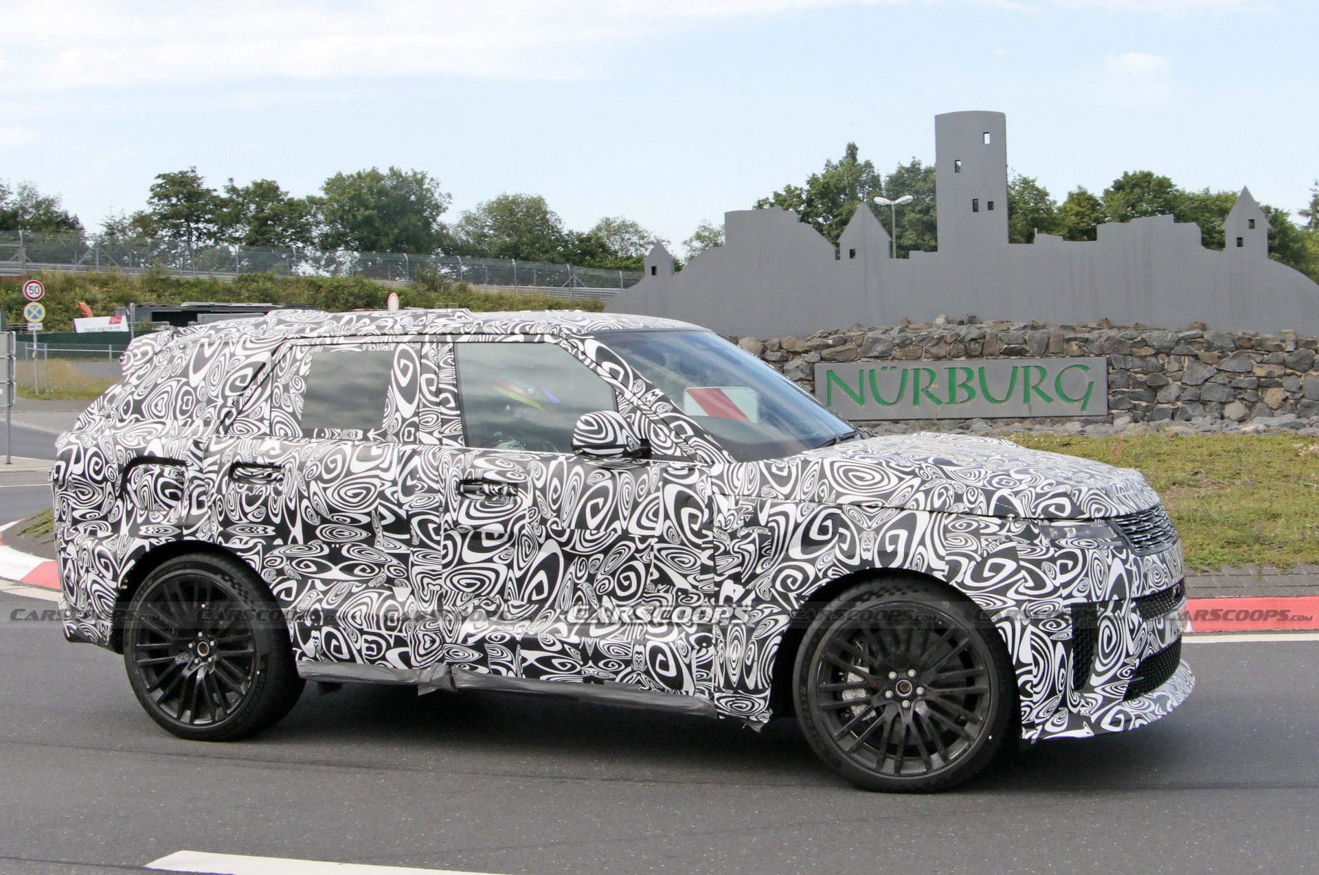 Range Rover Sport SVR Shows Off Angry-Looking Bodywork In Latest Spy Shots
