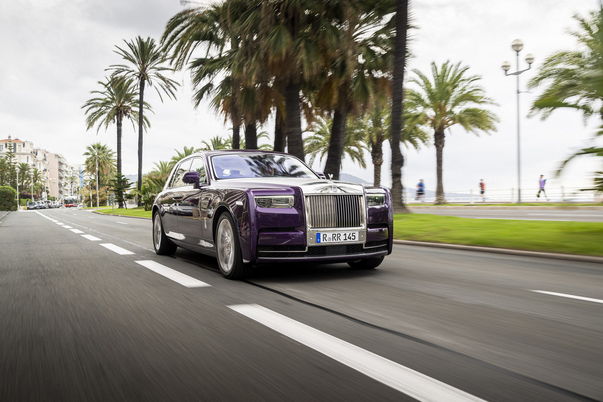 Rolls-Royce Shows Off Its New Phantom Series II Including Bespoke “Great British”