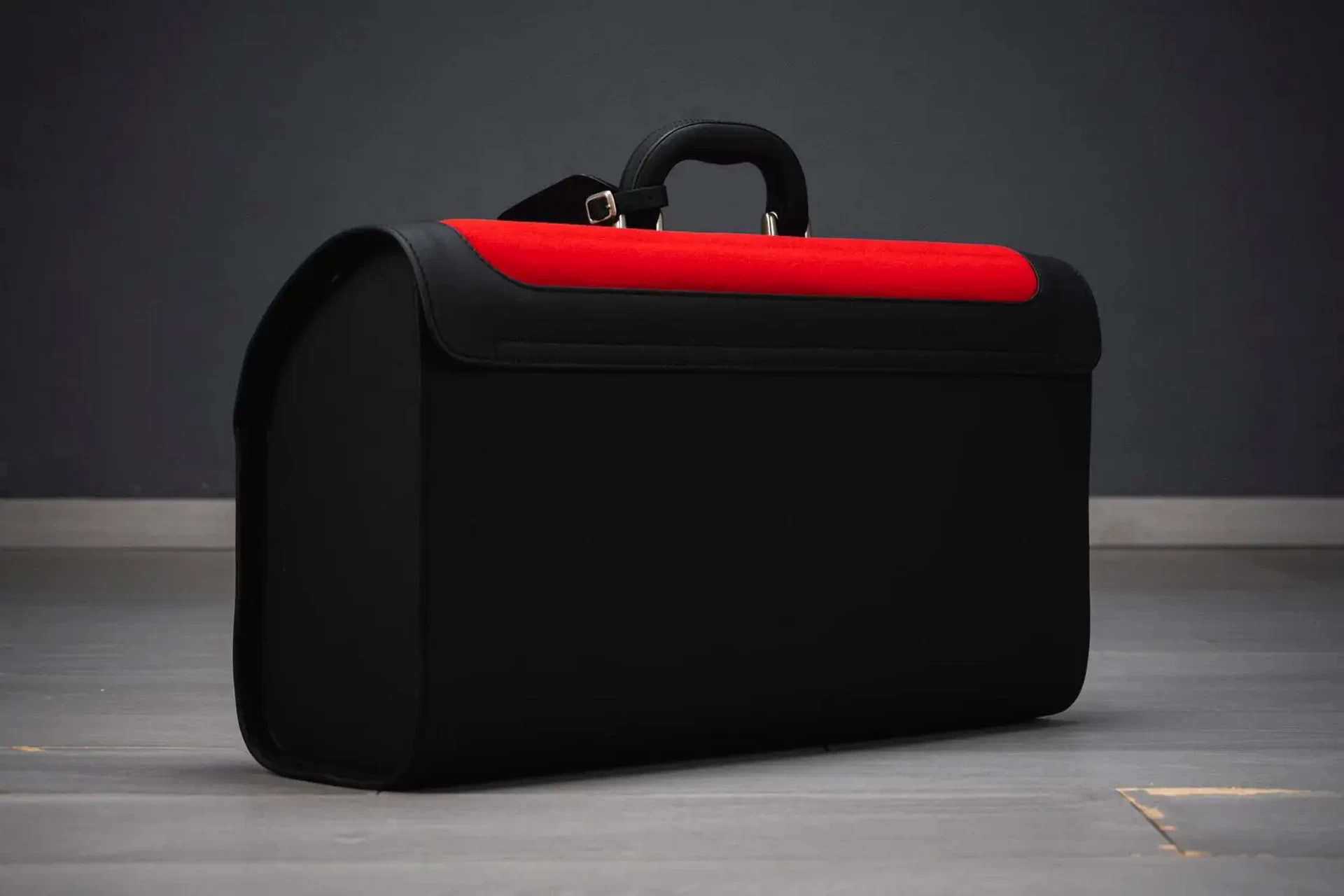 Someone Is Selling A Ferrari F50 Luggage Set On BaT And It Has Already Attracted A $9,000 Bid