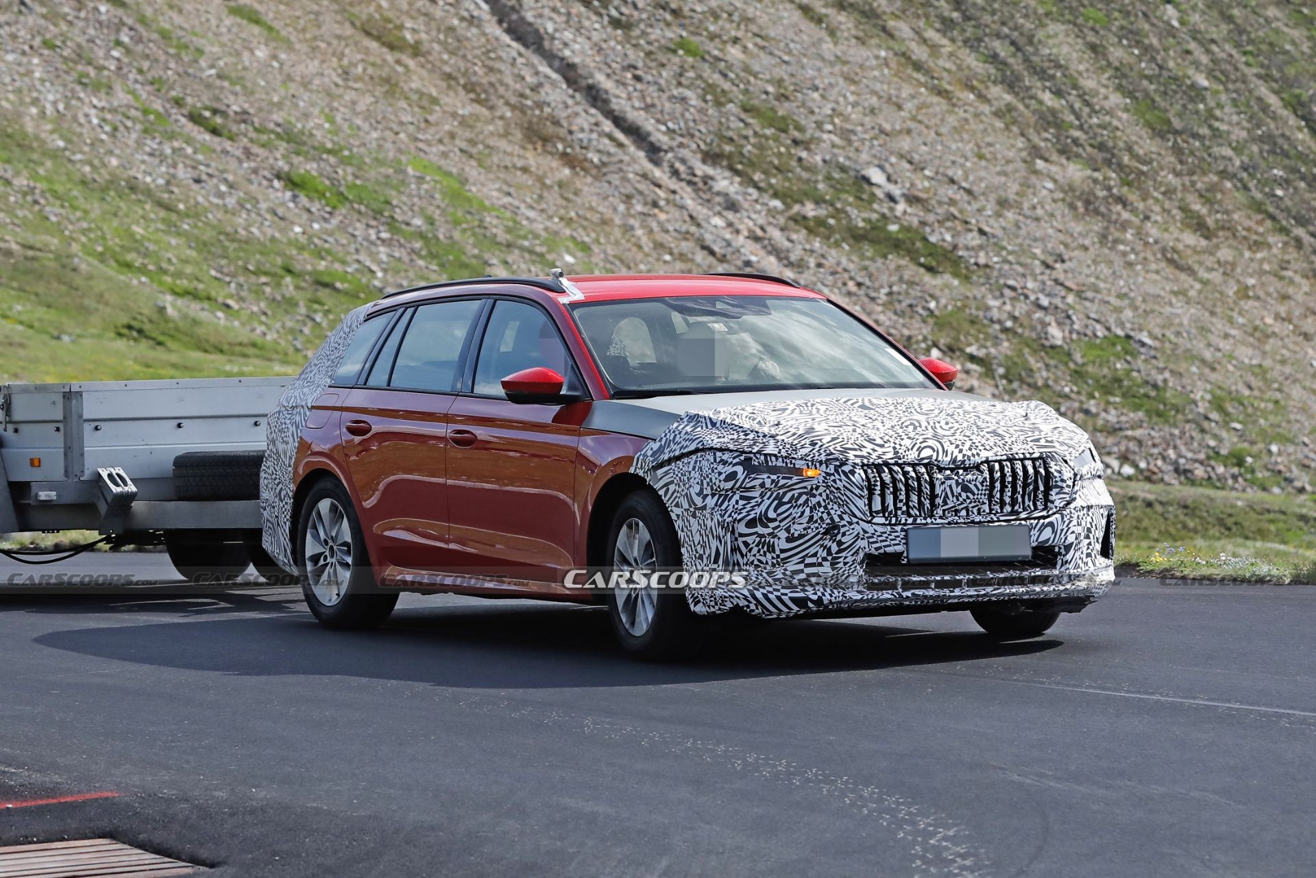 Skoda Octavia Facelift Makes Its Spy Debut