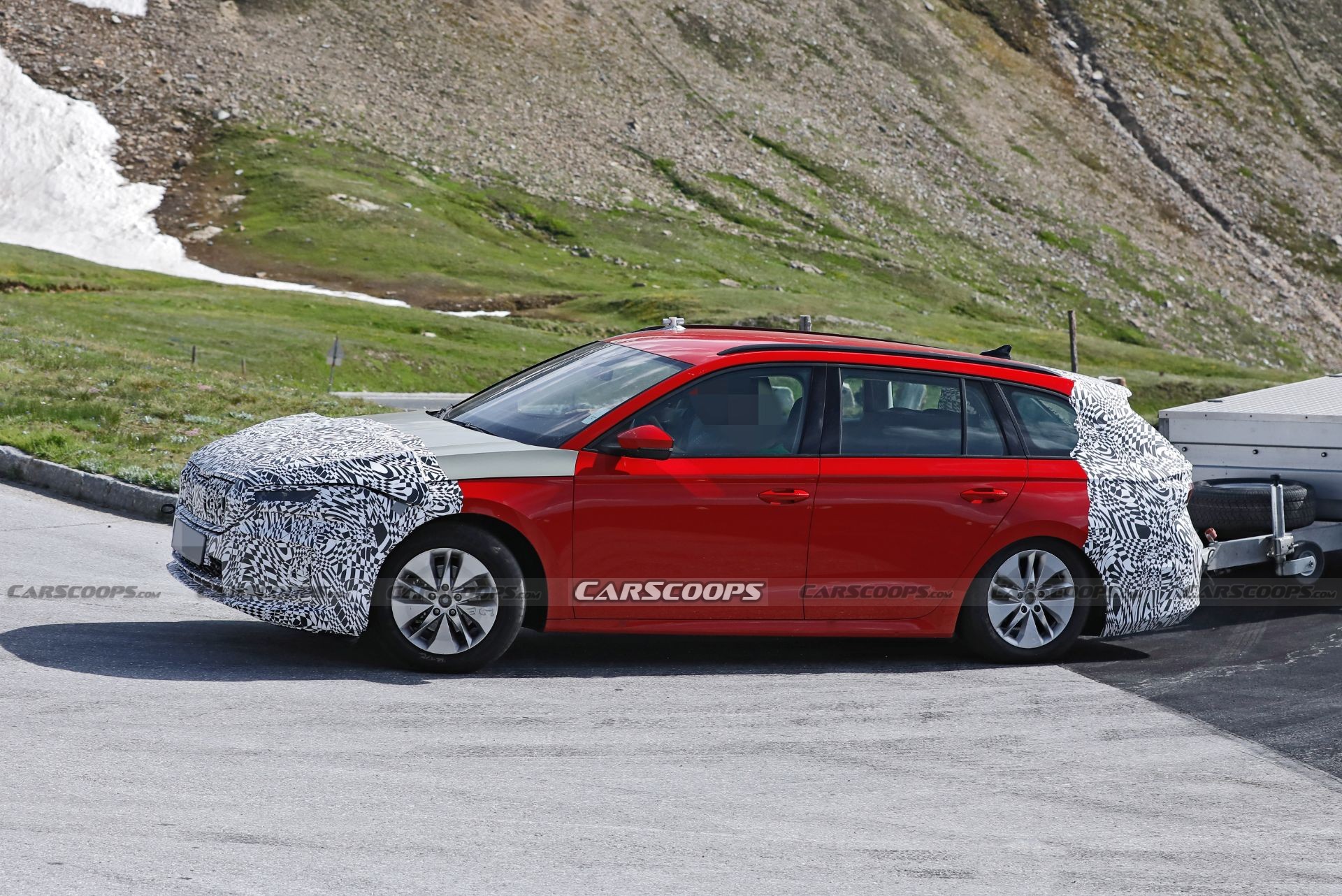 Skoda Octavia Facelift Makes Its Spy Debut