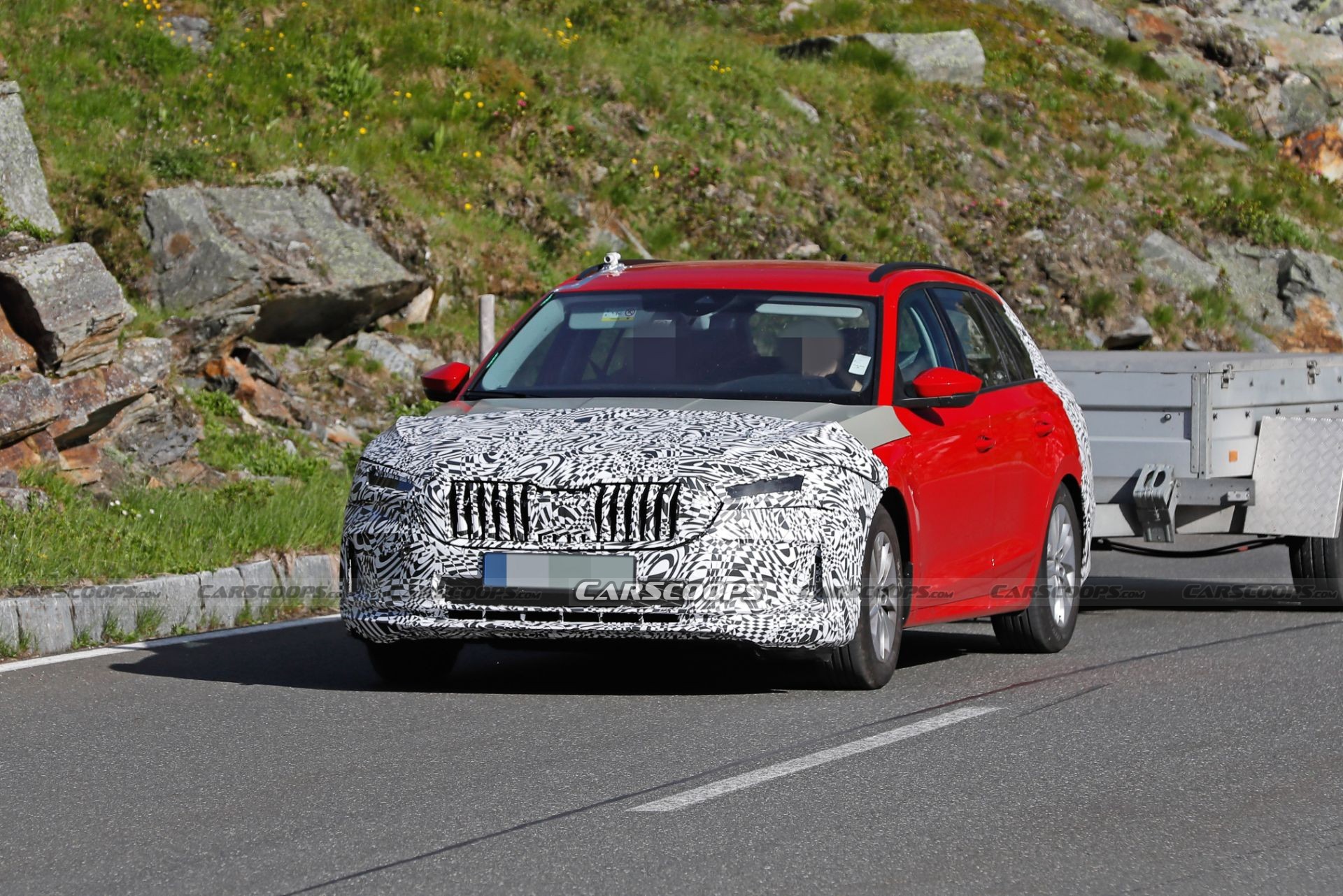 Skoda Octavia Facelift Makes Its Spy Debut