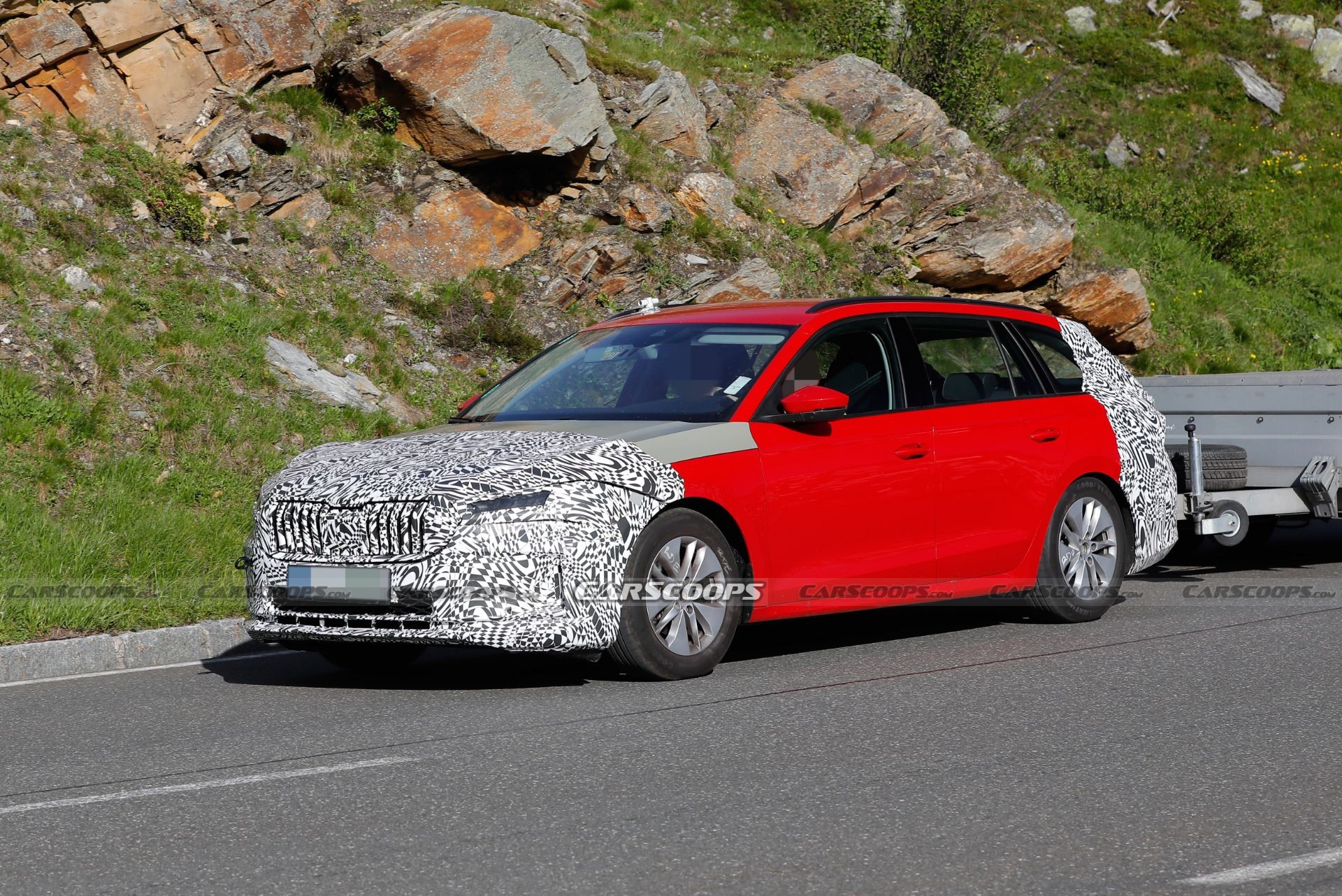 Skoda Octavia Facelift Makes Its Spy Debut