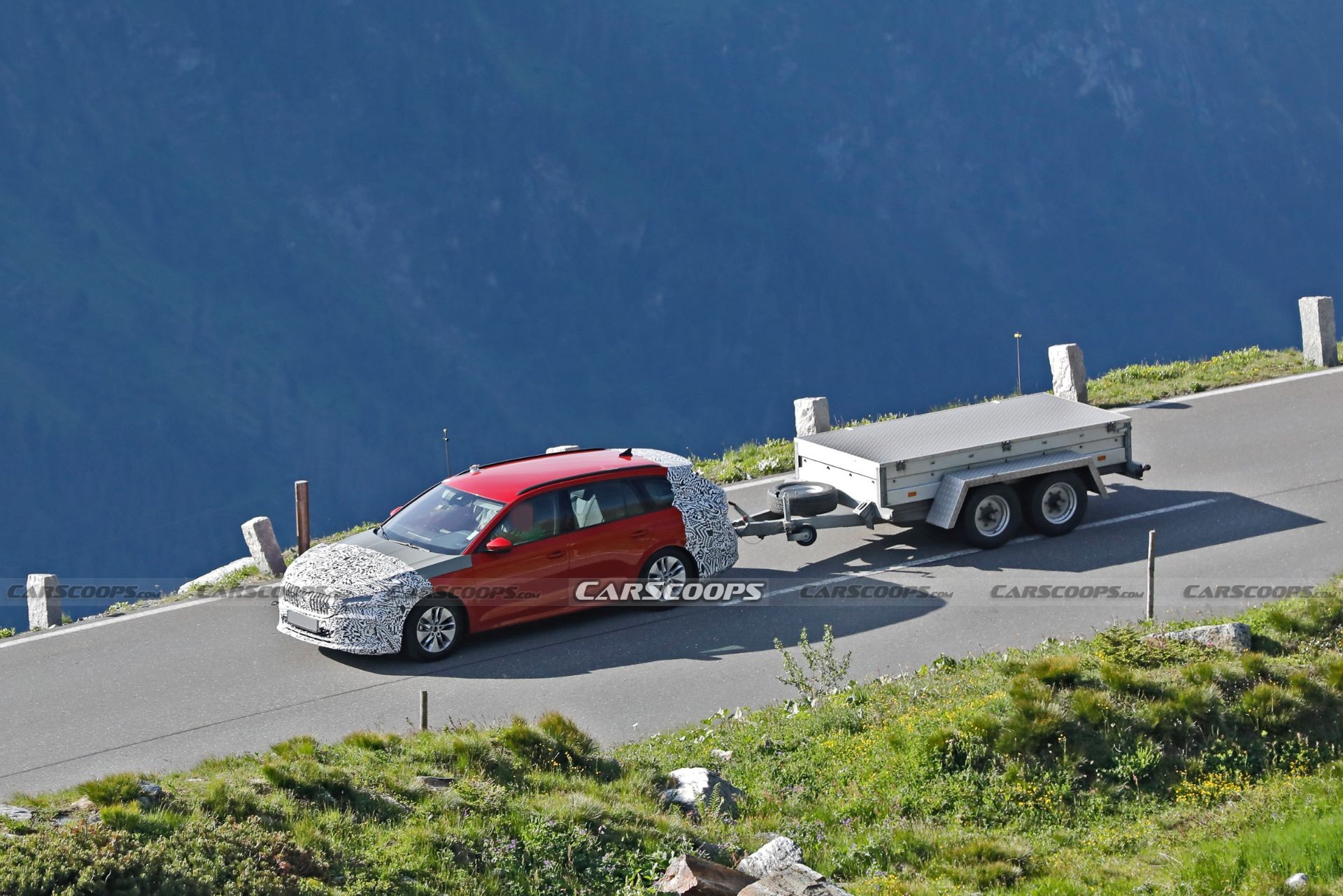 Skoda Octavia Facelift Makes Its Spy Debut