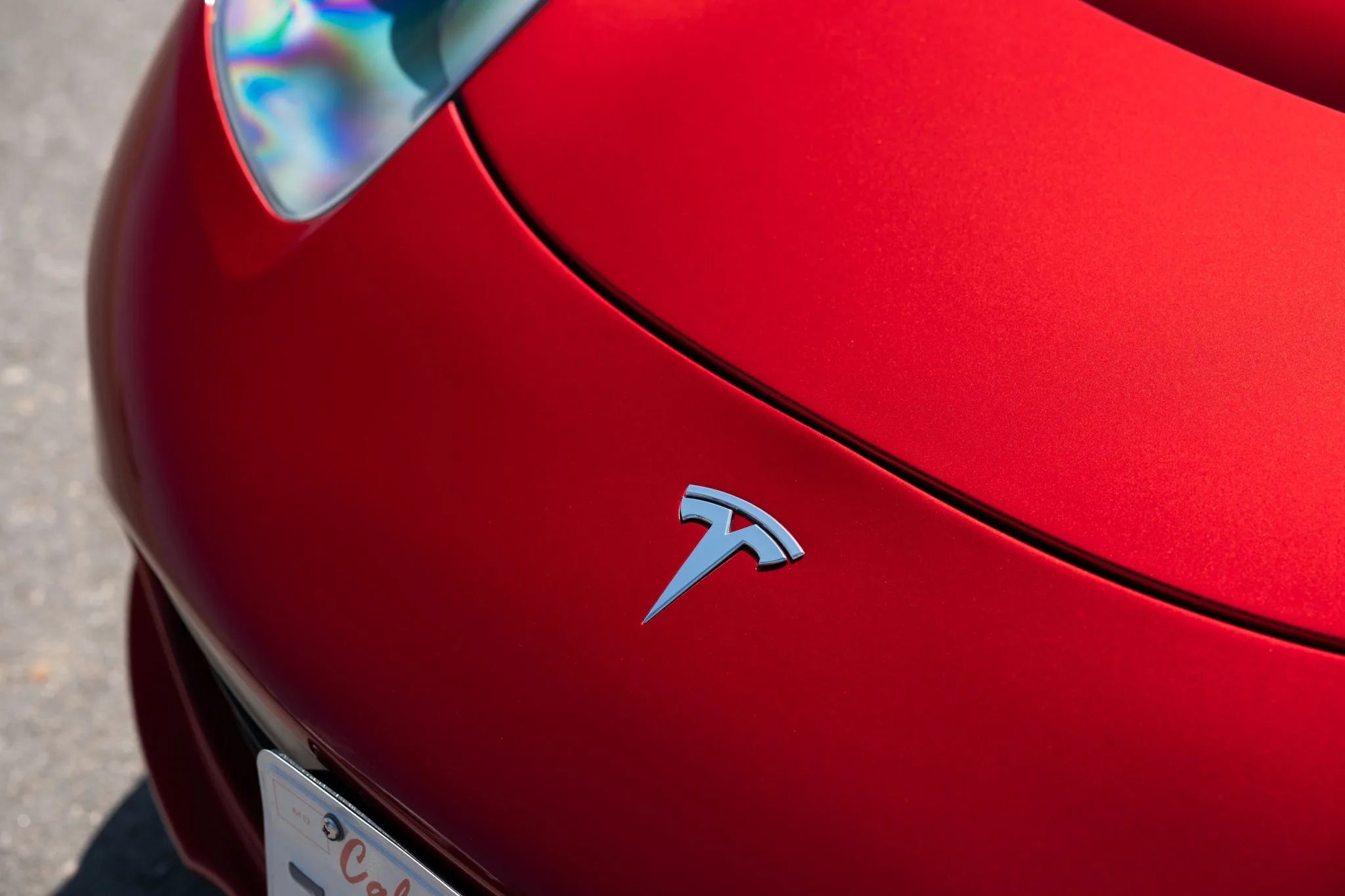 The Original Tesla Roadster May Be Old But It Isn’t Cheap