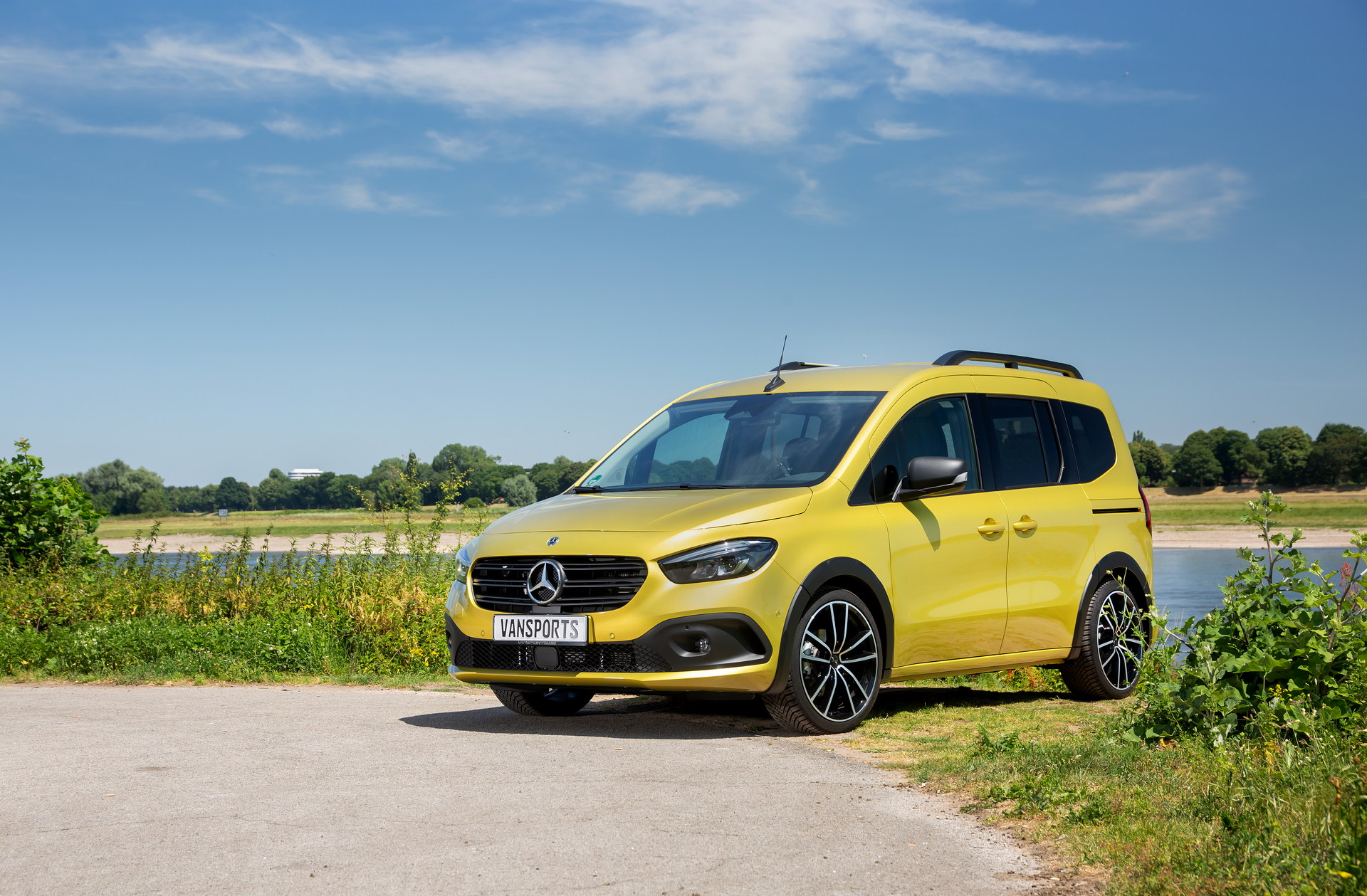 Mercedes-Benz Citan Shows Its Sporty And Adventurous Sides Thanks To Vansports