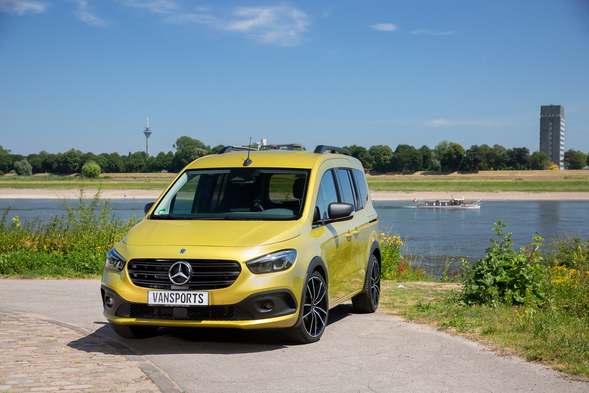 Mercedes-Benz Citan Shows Its Sporty And Adventurous Sides Thanks To Vansports