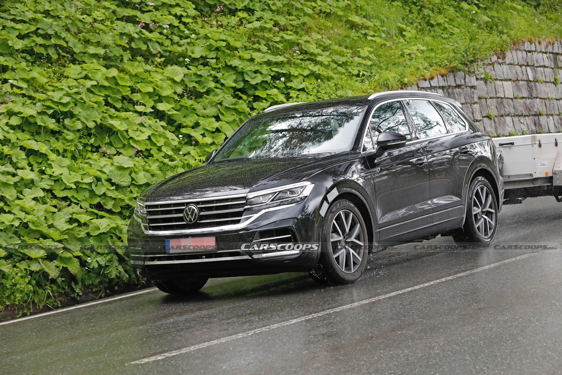 VW Touareg Getting Ready For Its Facelift With Updated Tech And Styling Tweaks