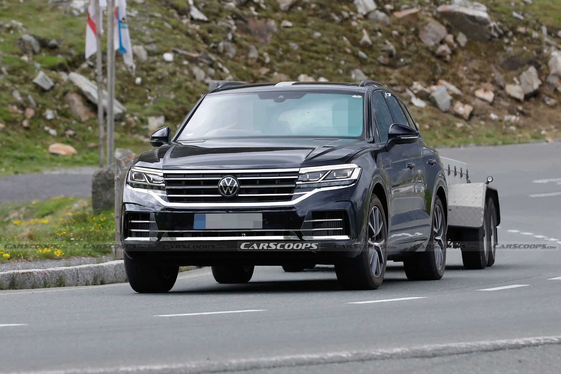 VW Touareg Getting Ready For Its Facelift With Updated Tech And Styling Tweaks