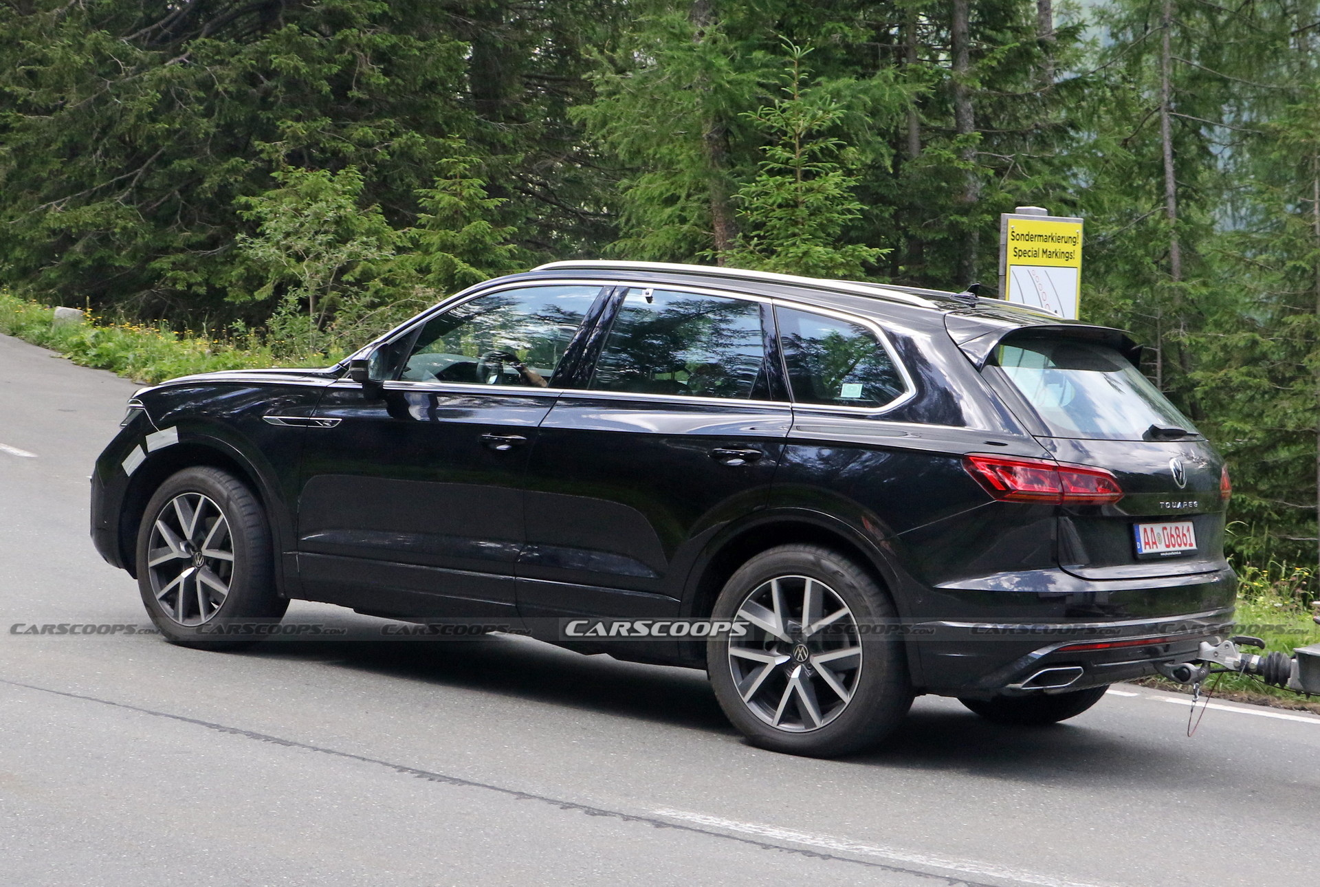 VW Touareg Getting Ready For Its Facelift With Updated Tech And Styling Tweaks