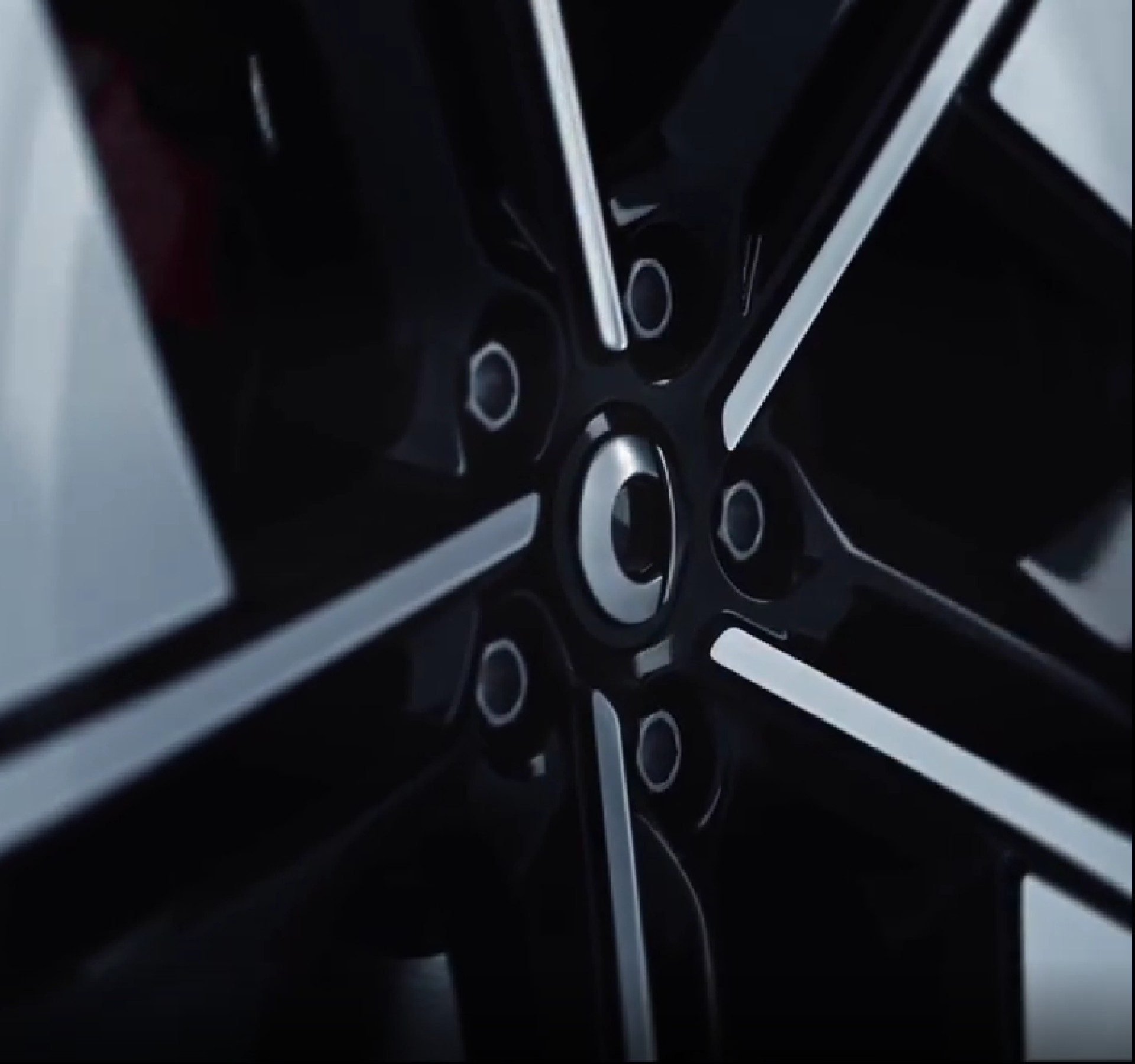 Smart #1 Brabus Shows Sporty Bits And Makes Angry Electric Sounds In Official Teaser
