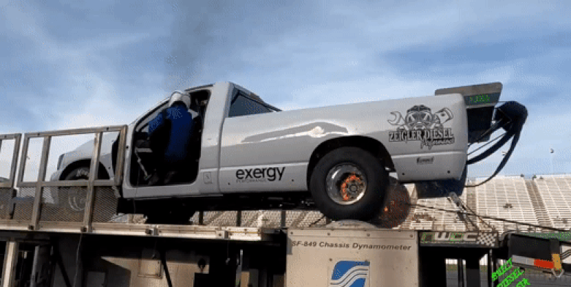 truck-dyno-pull.gif