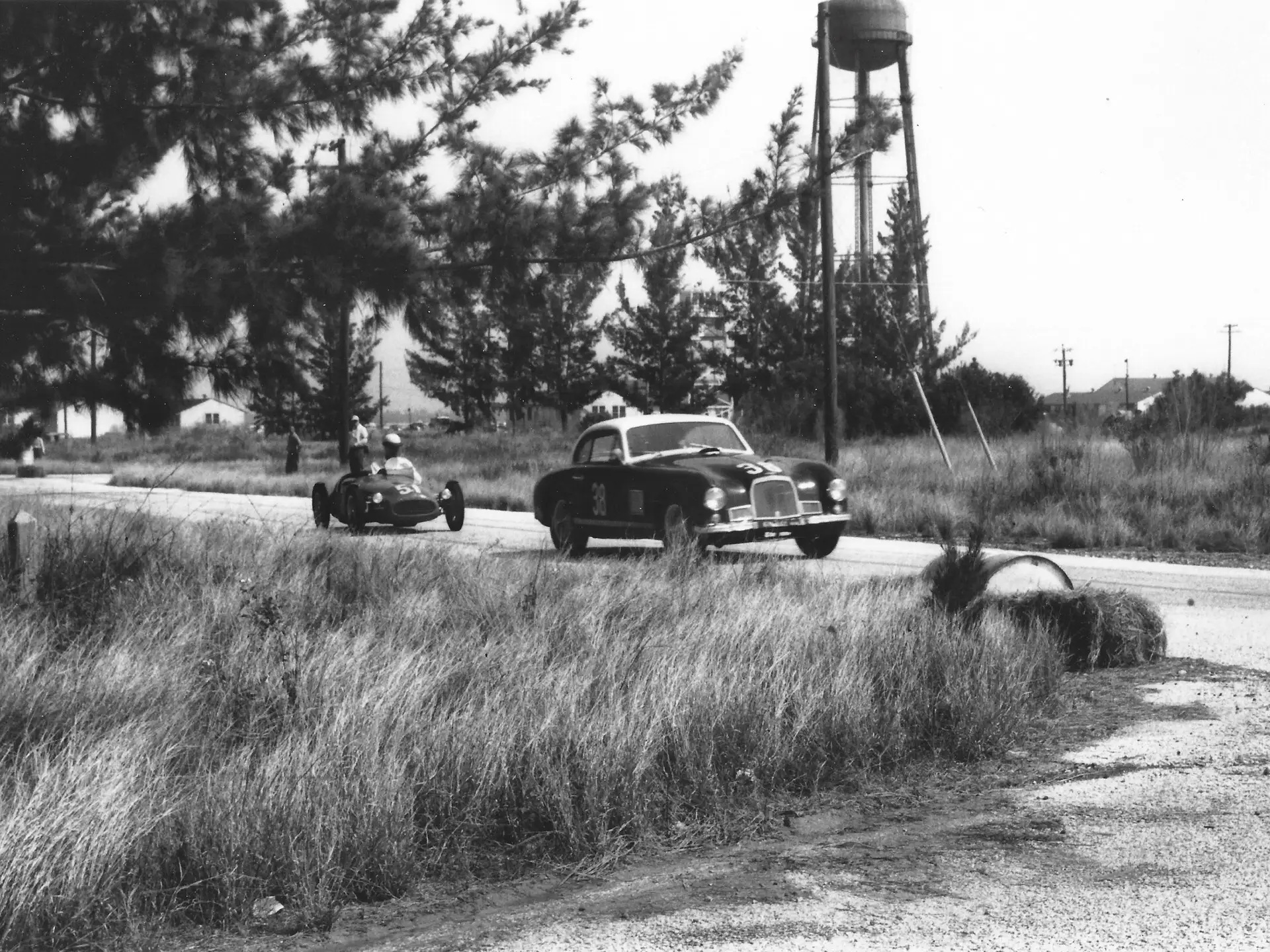Super Rare Aston Martin DB2 Available For Sale Is A Notable Classic In Need Of Assembly