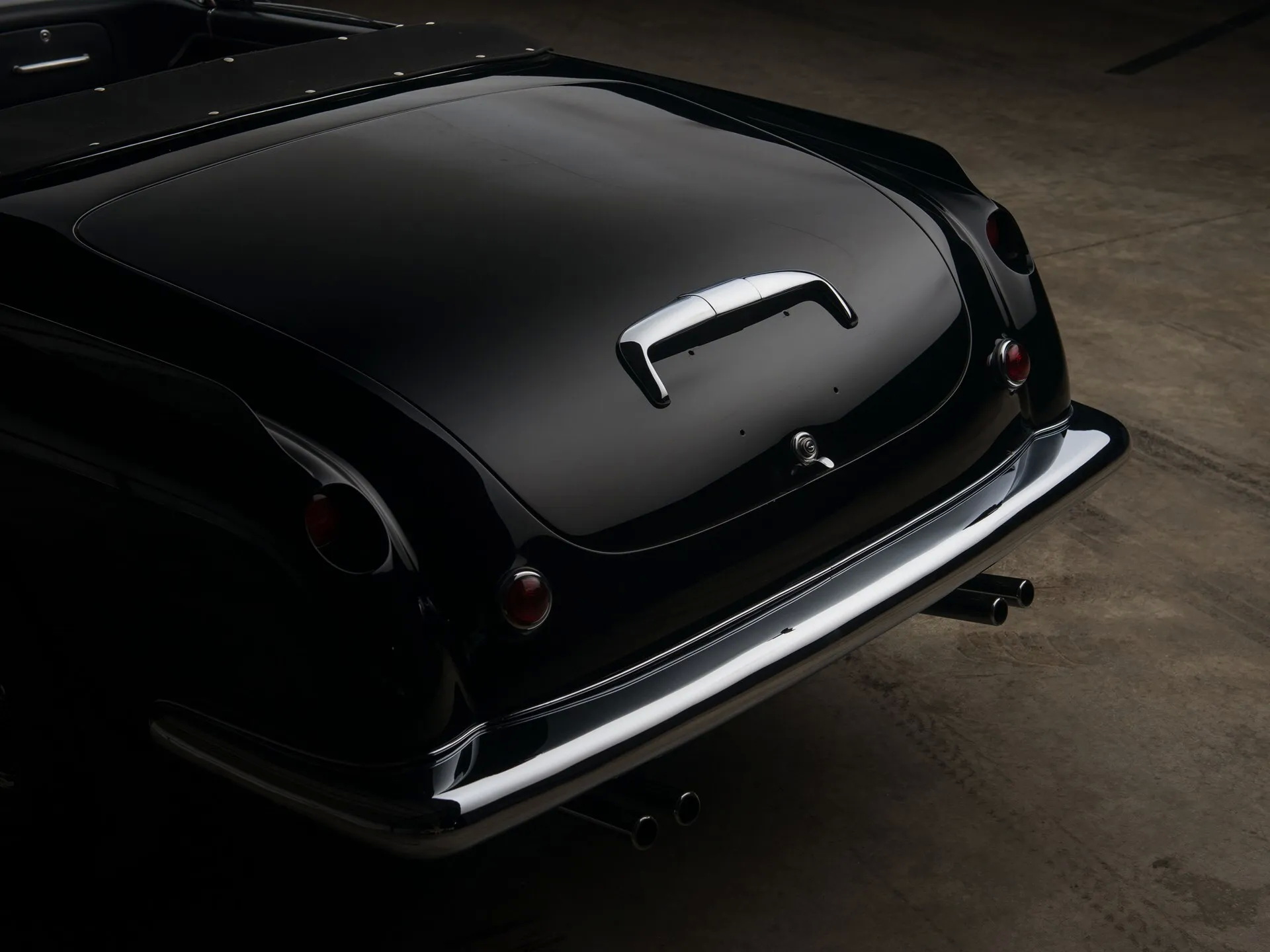 One-Off 1954 Ferrari 375 America Vignale Cabriolet Is A Stunningly Beautiful Example Of A Bygone Era