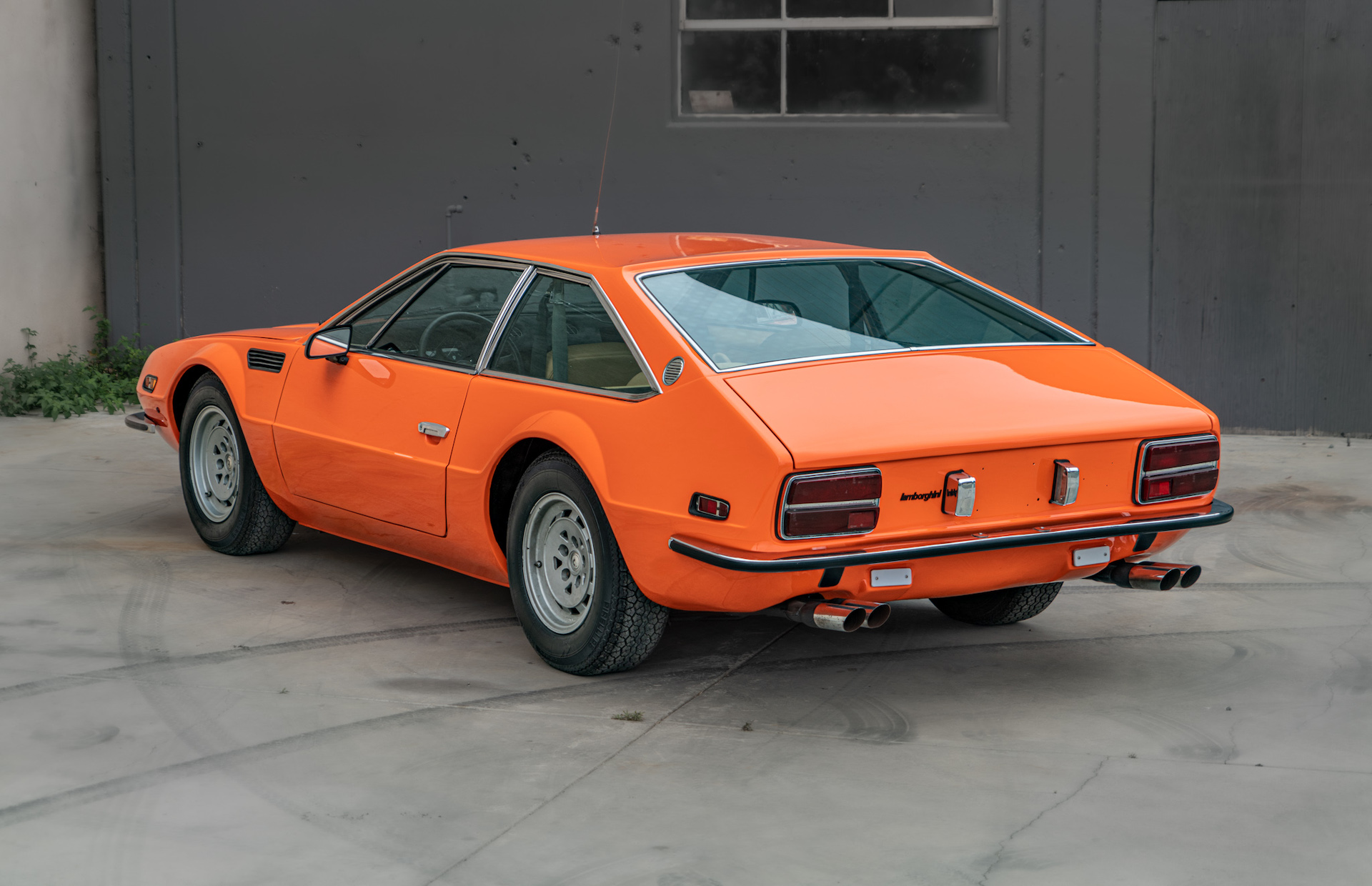 The Lamborghini Jarama Is As Eye-Catching As A Countach But For All The Wrong Reasons