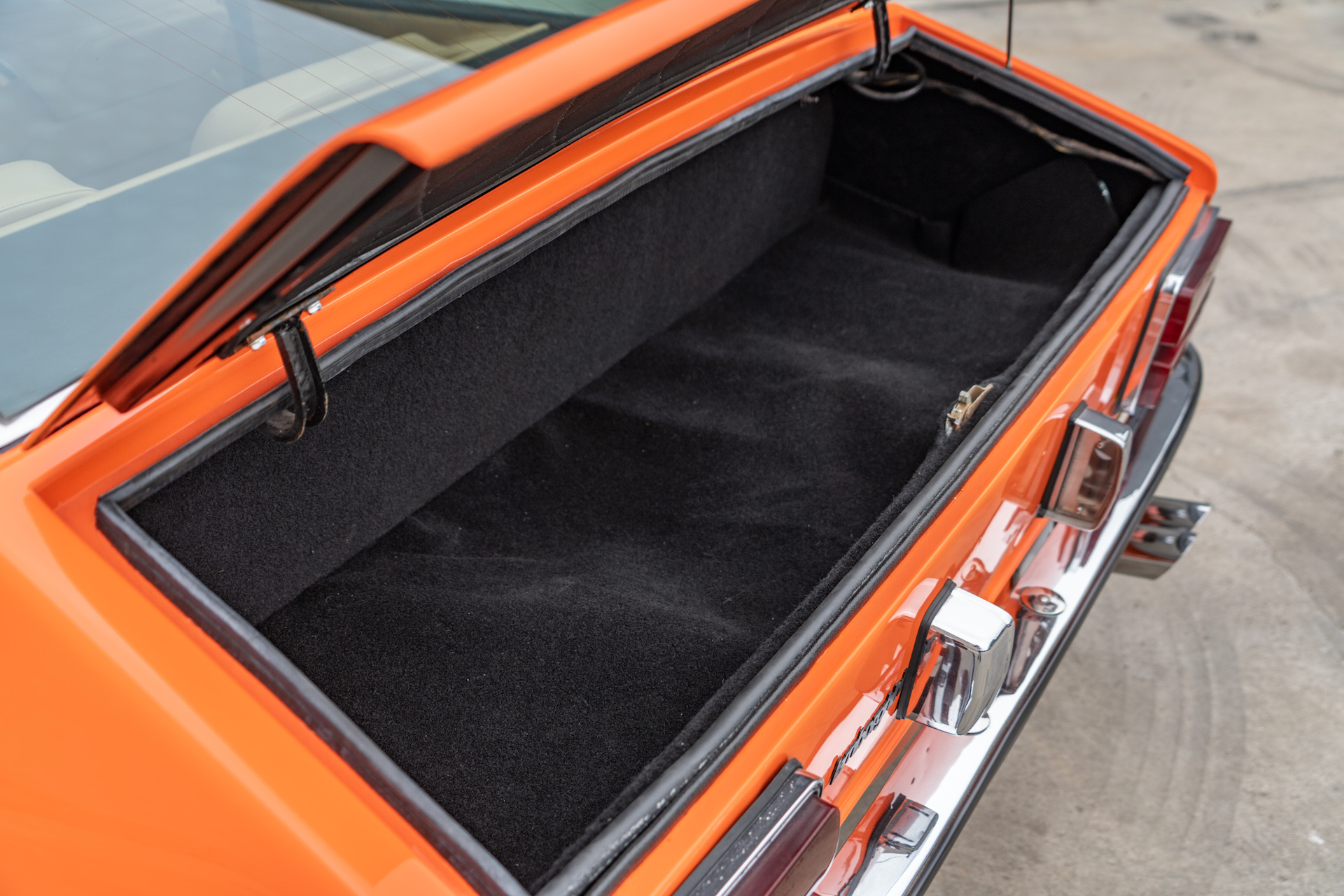 The Lamborghini Jarama Is As Eye-Catching As A Countach But For All The Wrong Reasons