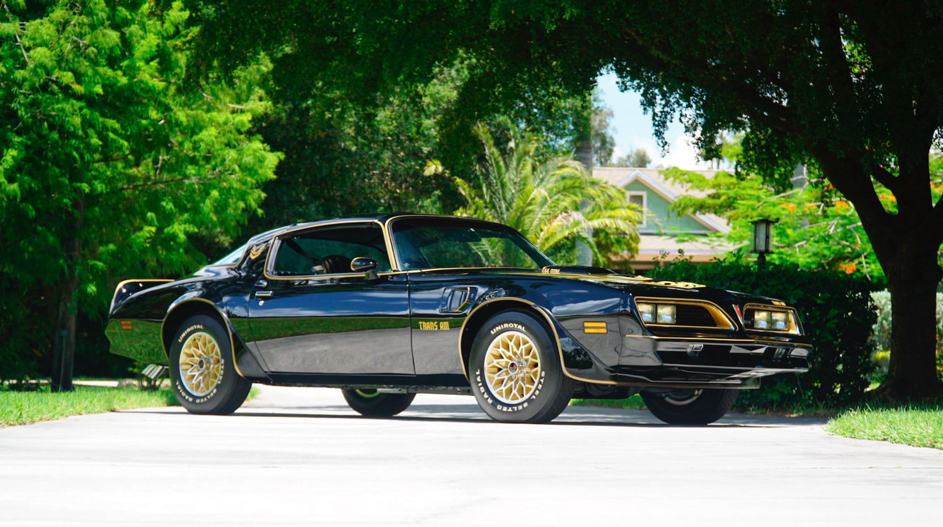 1977 Pontiac Trans Am SE With 15 Miles Is A Gilt-Edged Classic