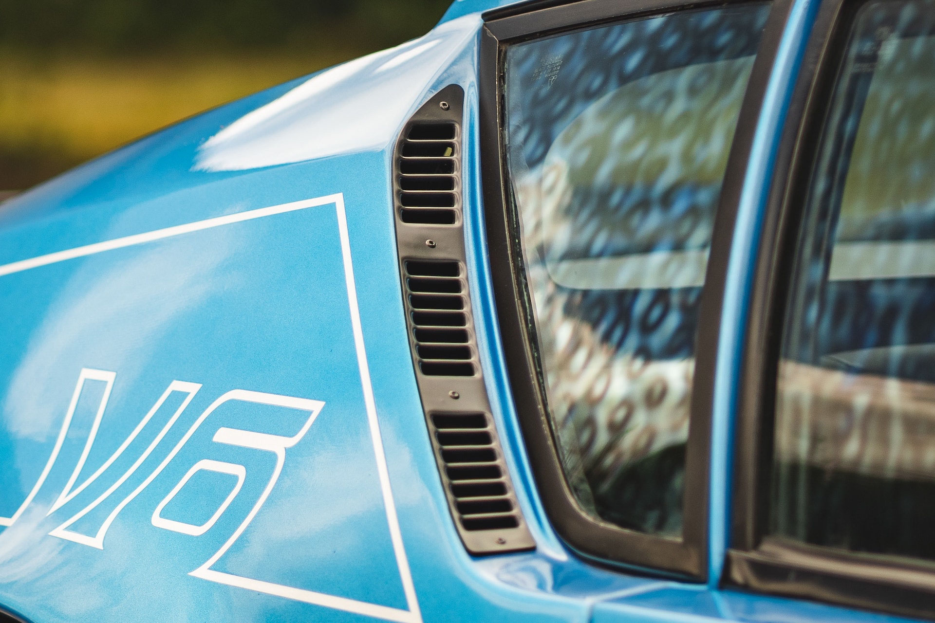 The Alpine A310 Is An Unfairly Forgotten French Sports Car Classic