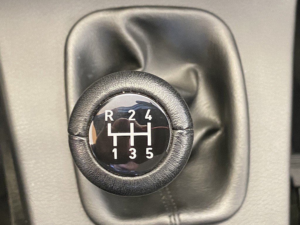 Virtually Brand New 1985 BMW 323i E30 With 162 Miles Has An Astronomical Price Tag