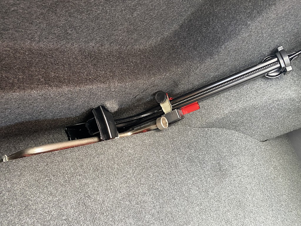 Virtually Brand New 1985 BMW 323i E30 With 162 Miles Has An Astronomical Price Tag