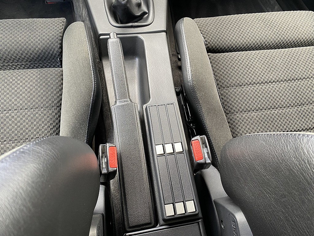 Virtually Brand New 1985 BMW 323i E30 With 162 Miles Has An Astronomical Price Tag