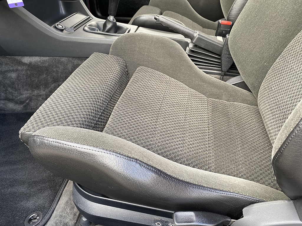 Virtually Brand New 1985 BMW 323i E30 With 162 Miles Has An Astronomical Price Tag