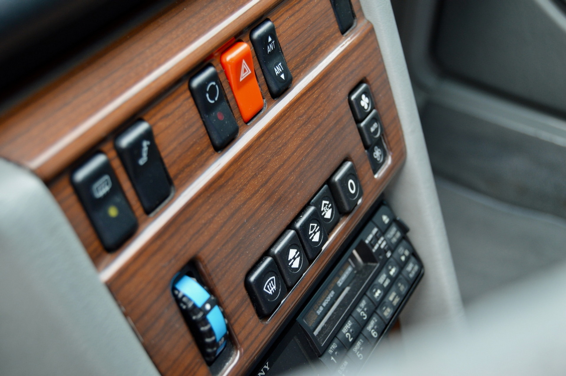 Super-Rare 1988 Mercedes-Benz 6.0 AMG Hammer Coupe Is The First To Be Auctioned In The US