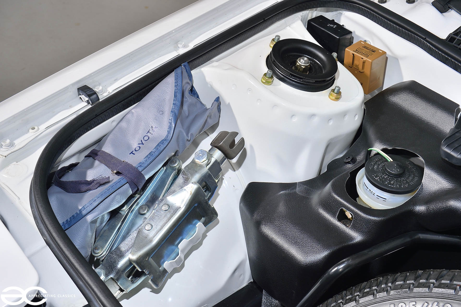 This 1,377-Mile Toyota MR2 Is As Good As New (And Costs As Much As A New GR Supra)