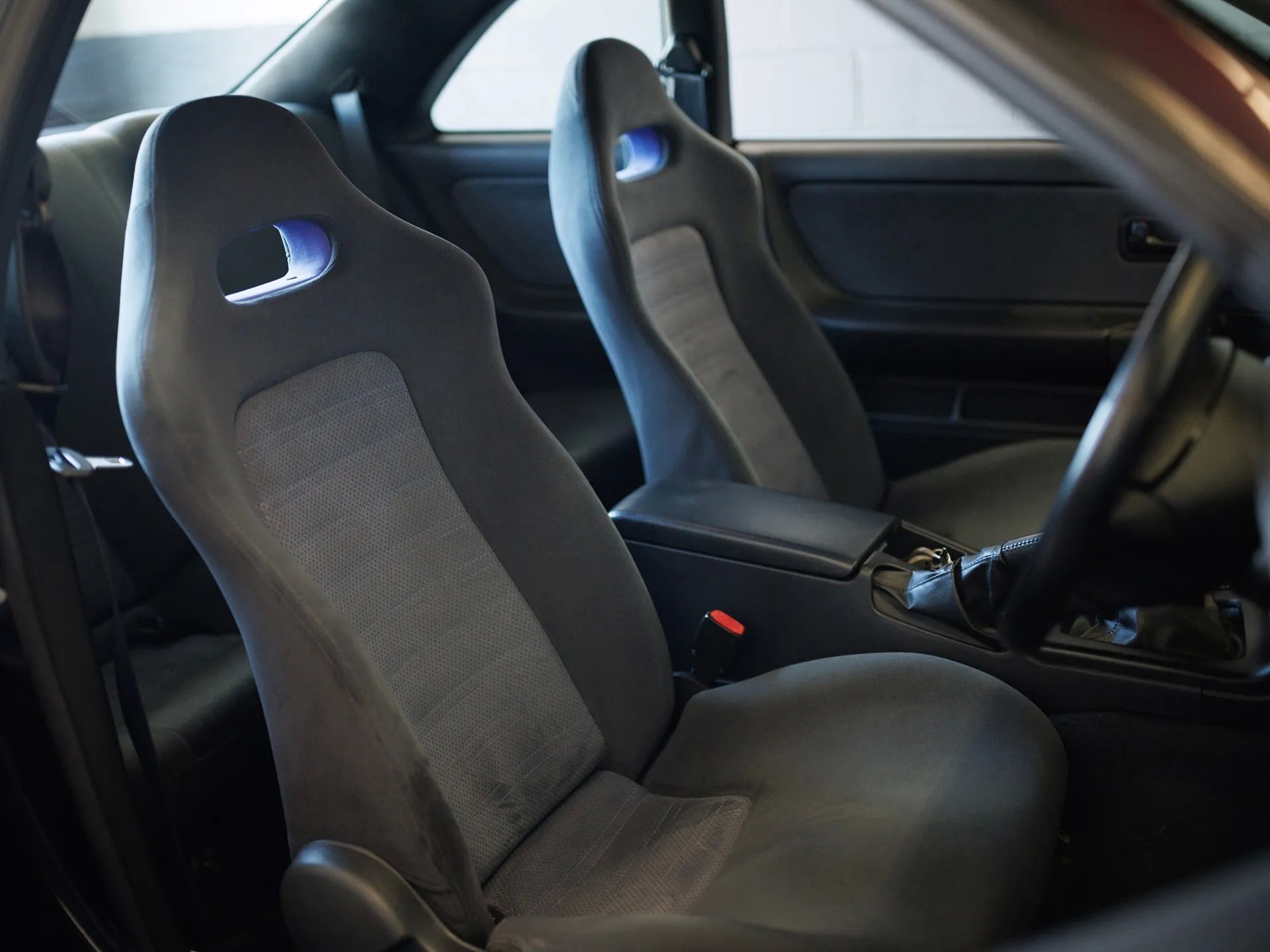 Low-Mileage R33 Nissan Skyline GT-R In Midnight Purple Is Museum Quality And Headed To Auction