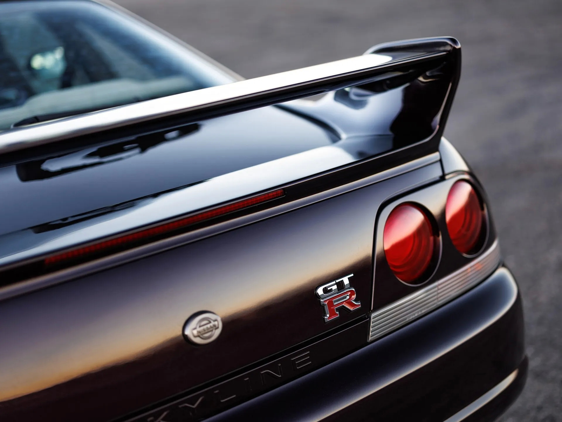 Low-Mileage R33 Nissan Skyline GT-R In Midnight Purple Is Museum Quality And Headed To Auction