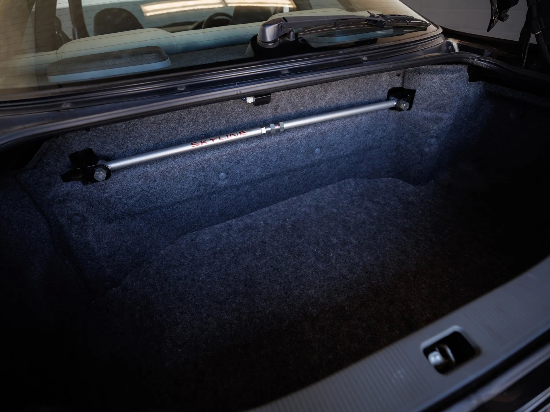 Low-Mileage R33 Nissan Skyline GT-R In Midnight Purple Is Museum Quality And Headed To Auction