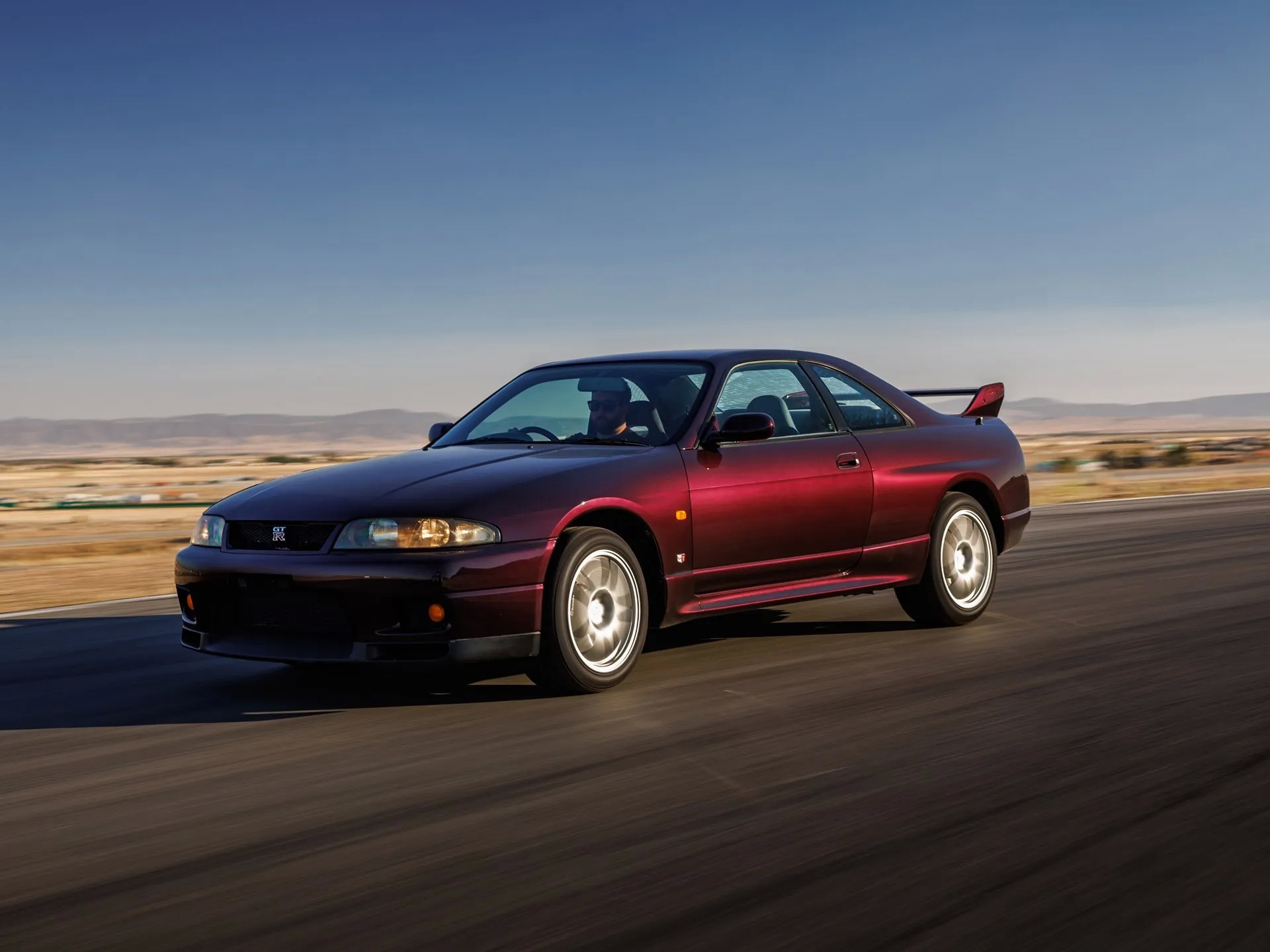 Low-Mileage R33 Nissan Skyline GT-R In Midnight Purple Is Museum Quality And Headed To Auction