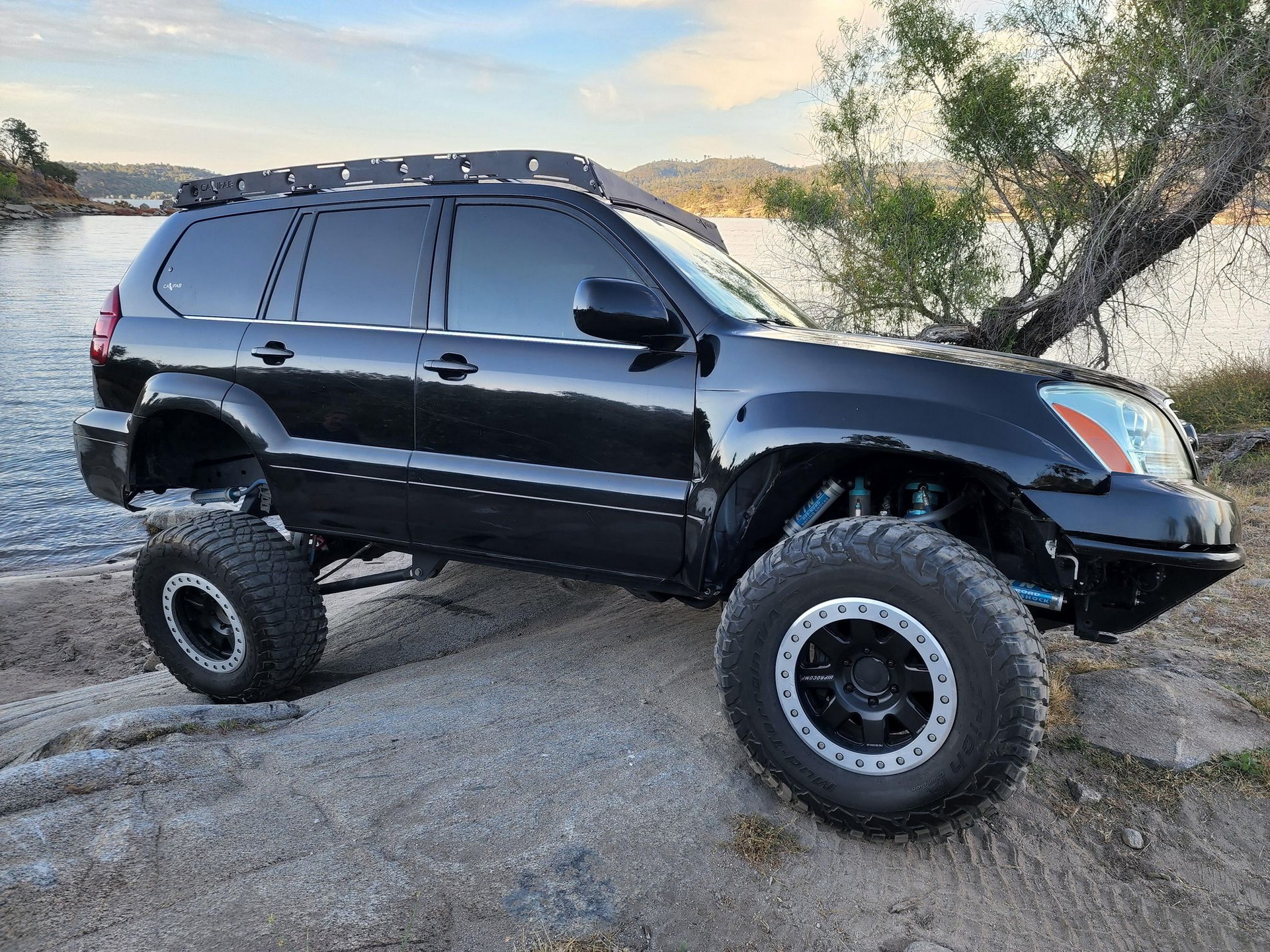 This Heavily-Modified Lexus GX470 Is An Off-Roader’s Dream