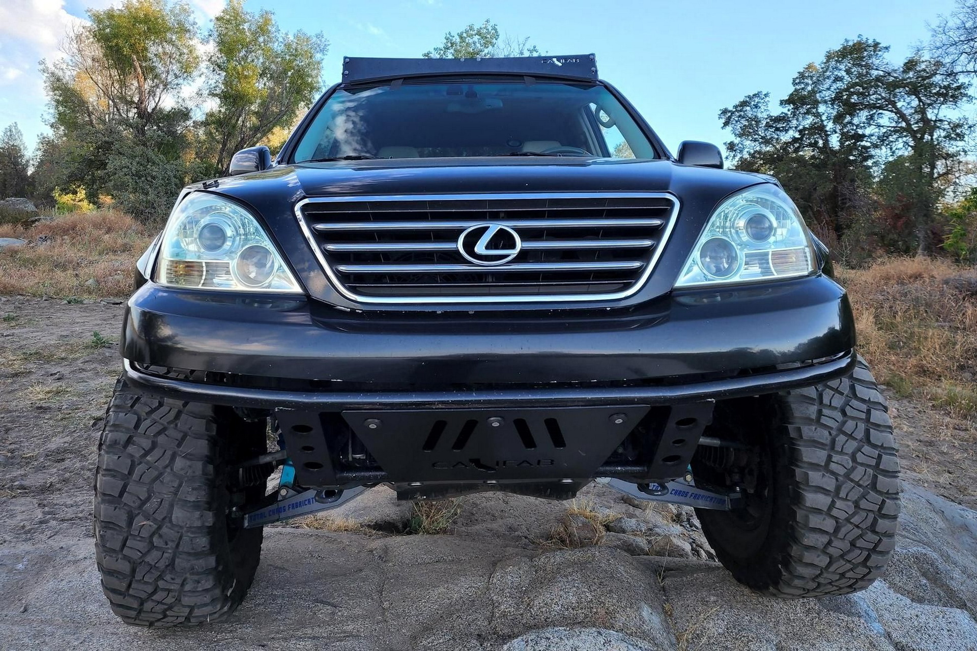 This Heavily-Modified Lexus GX470 Is An Off-Roader’s Dream