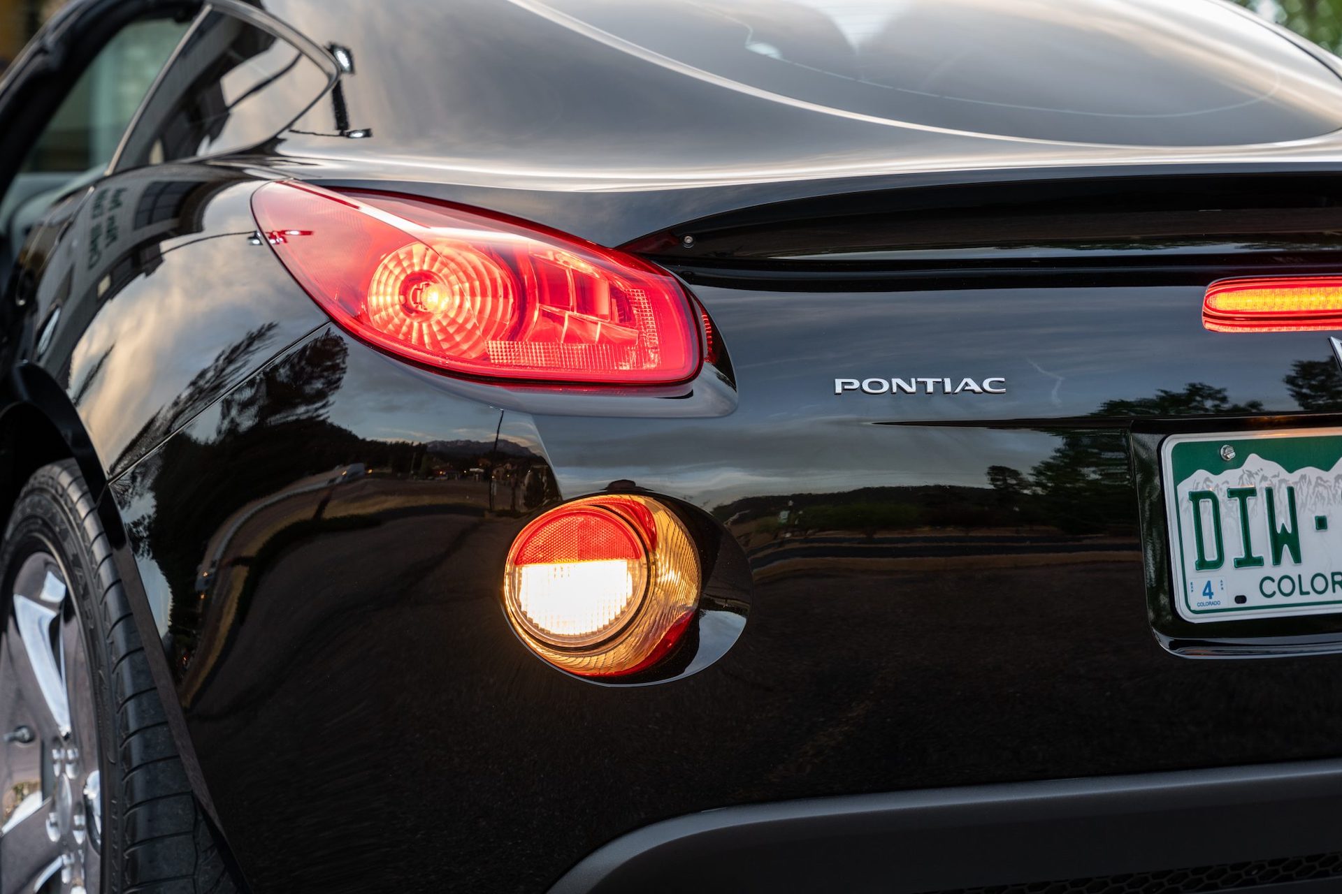 The Pontiac Solstice GXP Coupe Is Rarer Than A Ferrari F40