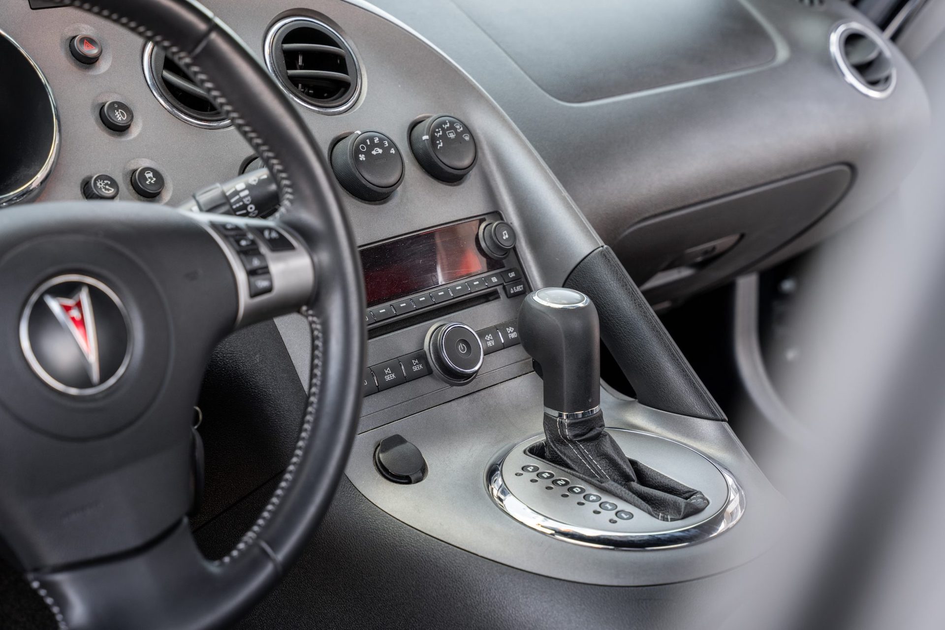 The Pontiac Solstice GXP Coupe Is Rarer Than A Ferrari F40