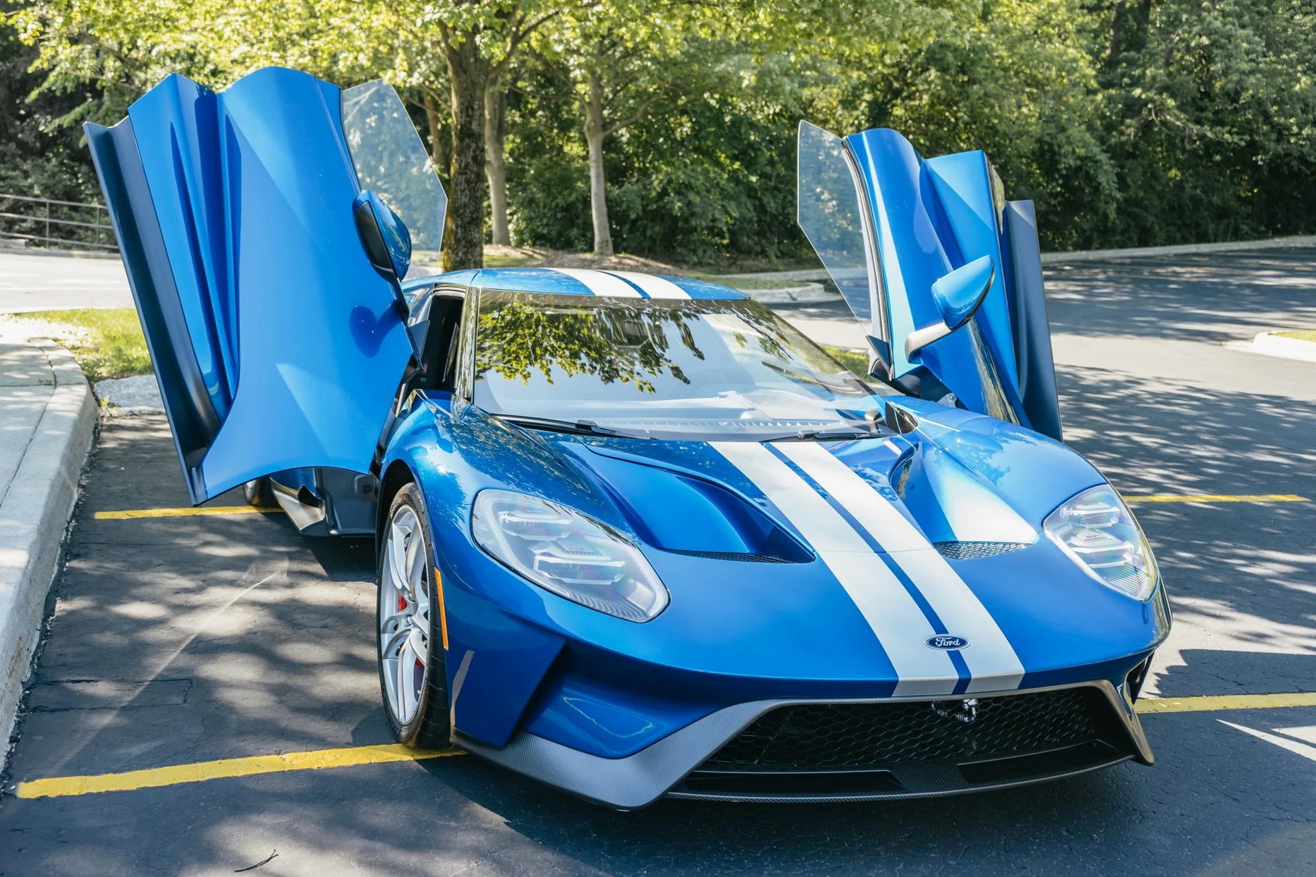 Skip The Application Process And Buy This Delivery-Mileage Ford GT Instead