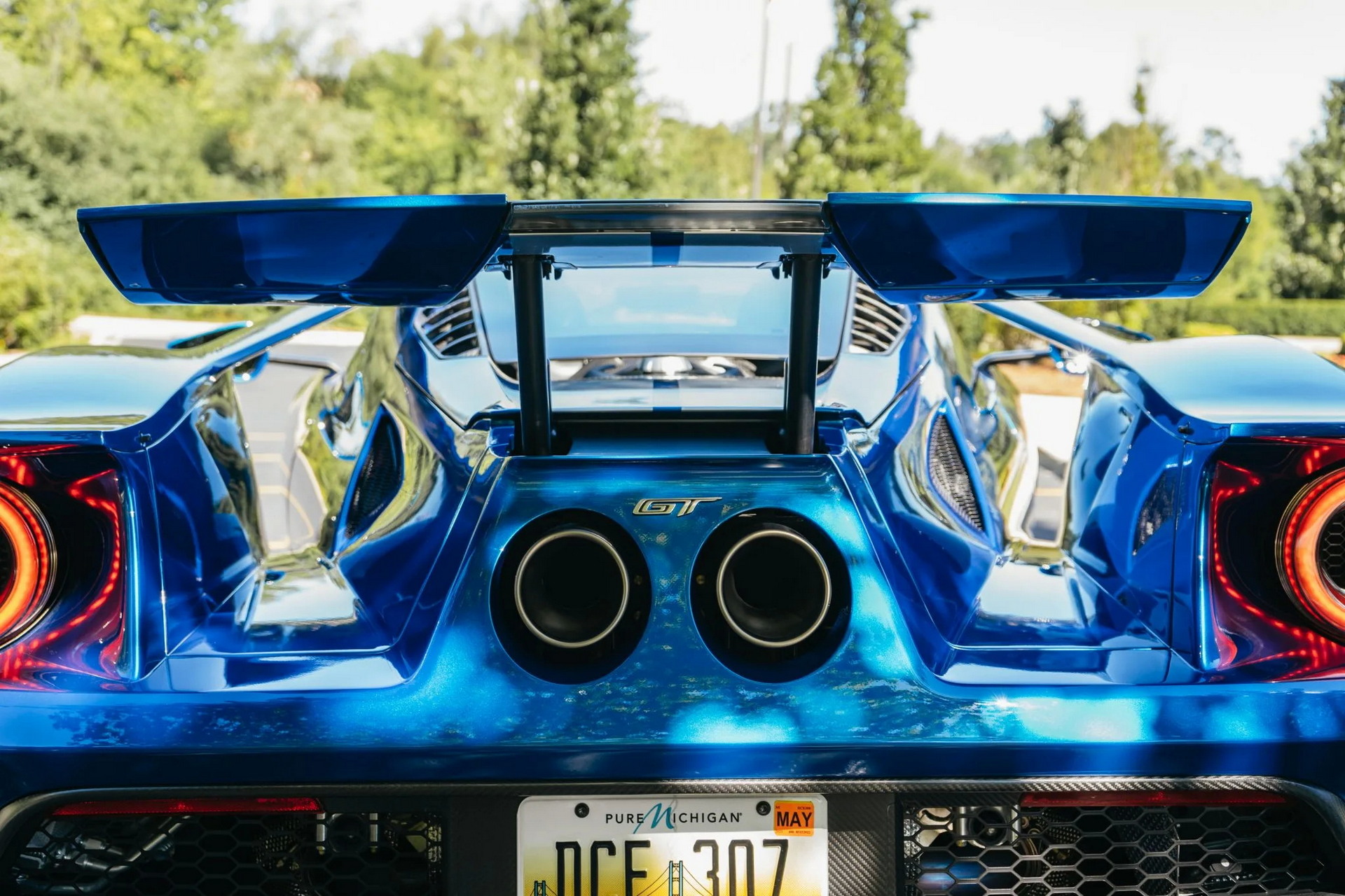 Skip The Application Process And Buy This Delivery-Mileage Ford GT Instead