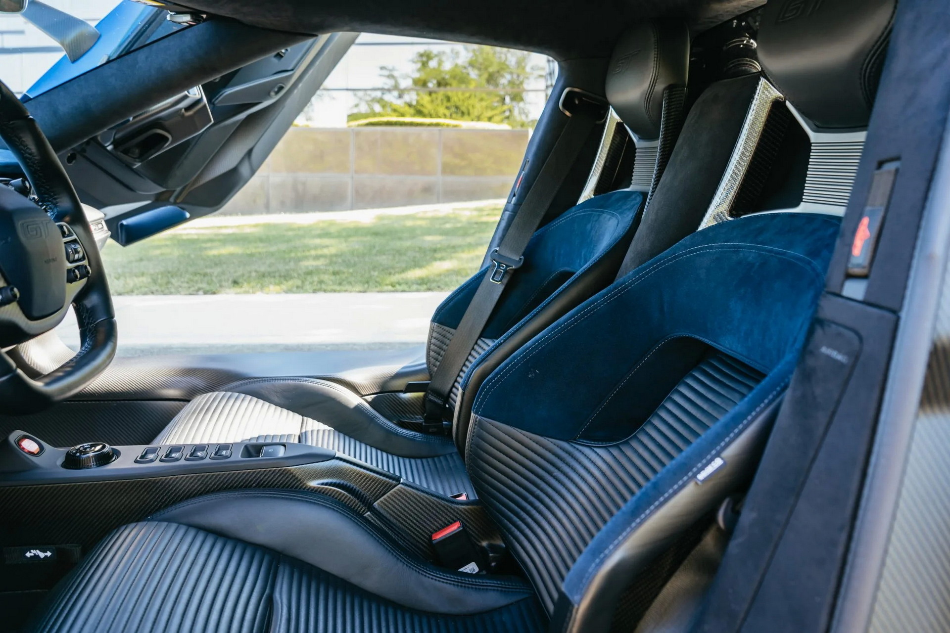 Skip The Application Process And Buy This Delivery-Mileage Ford GT Instead