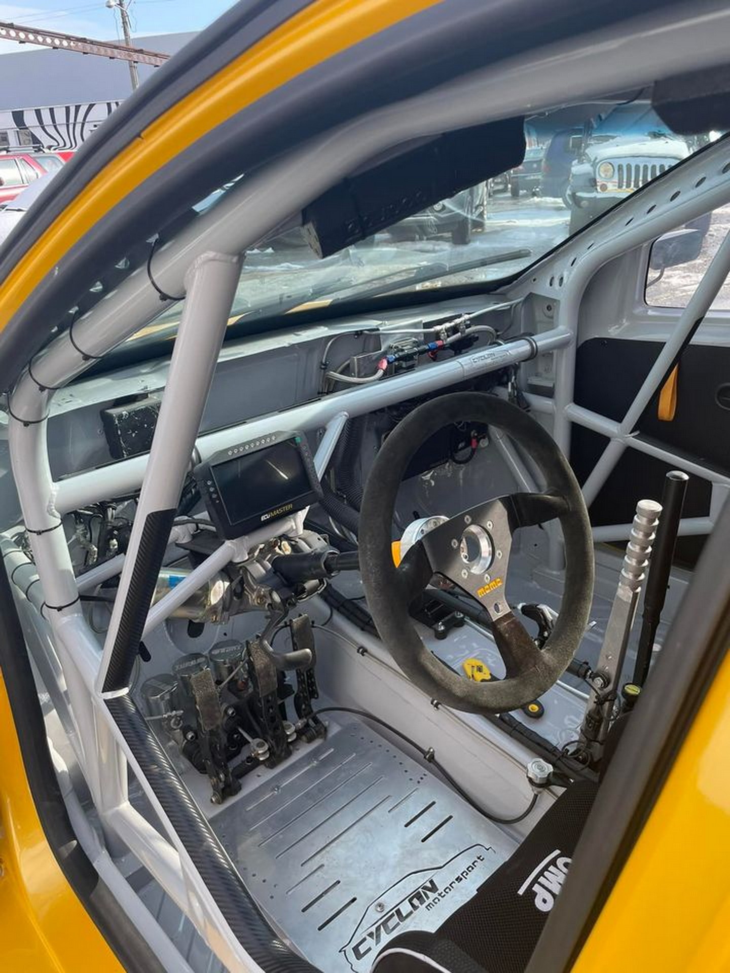 This $36k Dacia Logan Racecar Is Not Your Typical Romanian Sedan