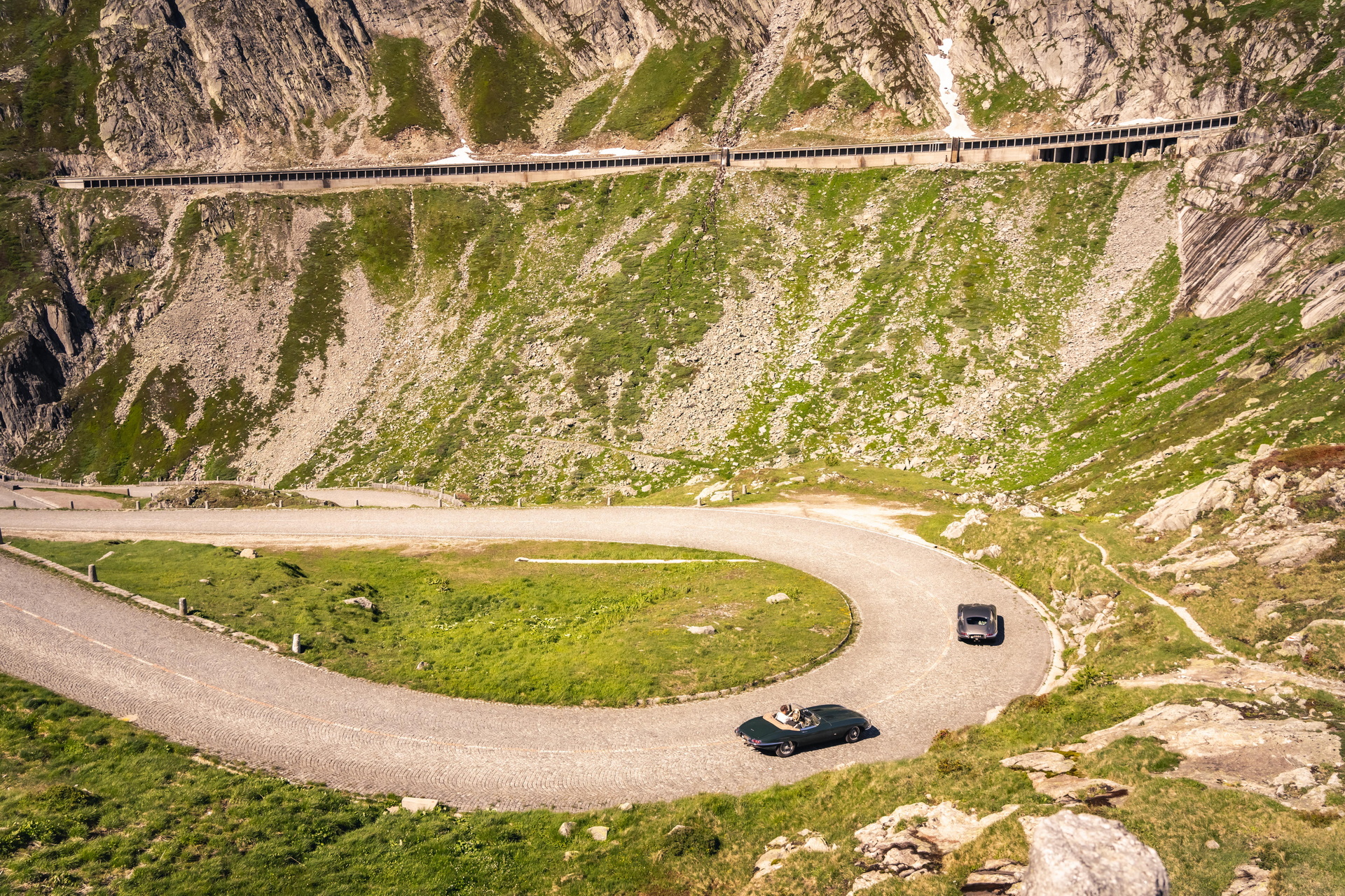 Owners Of Jaguar E-Type 60 Collection Edition Tributes Treated To Historic And Luxurious Geneva Drive