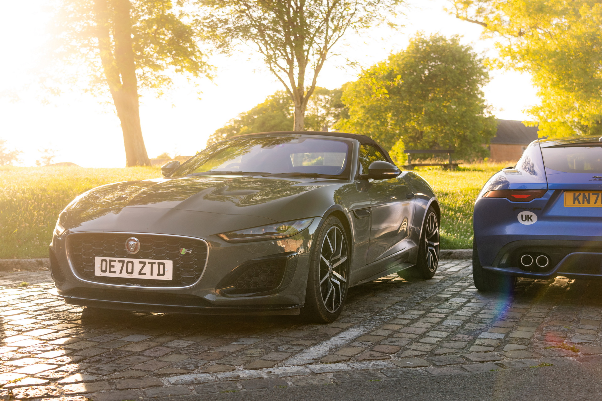 Owners Of Jaguar E-Type 60 Collection Edition Tributes Treated To Historic And Luxurious Geneva Drive