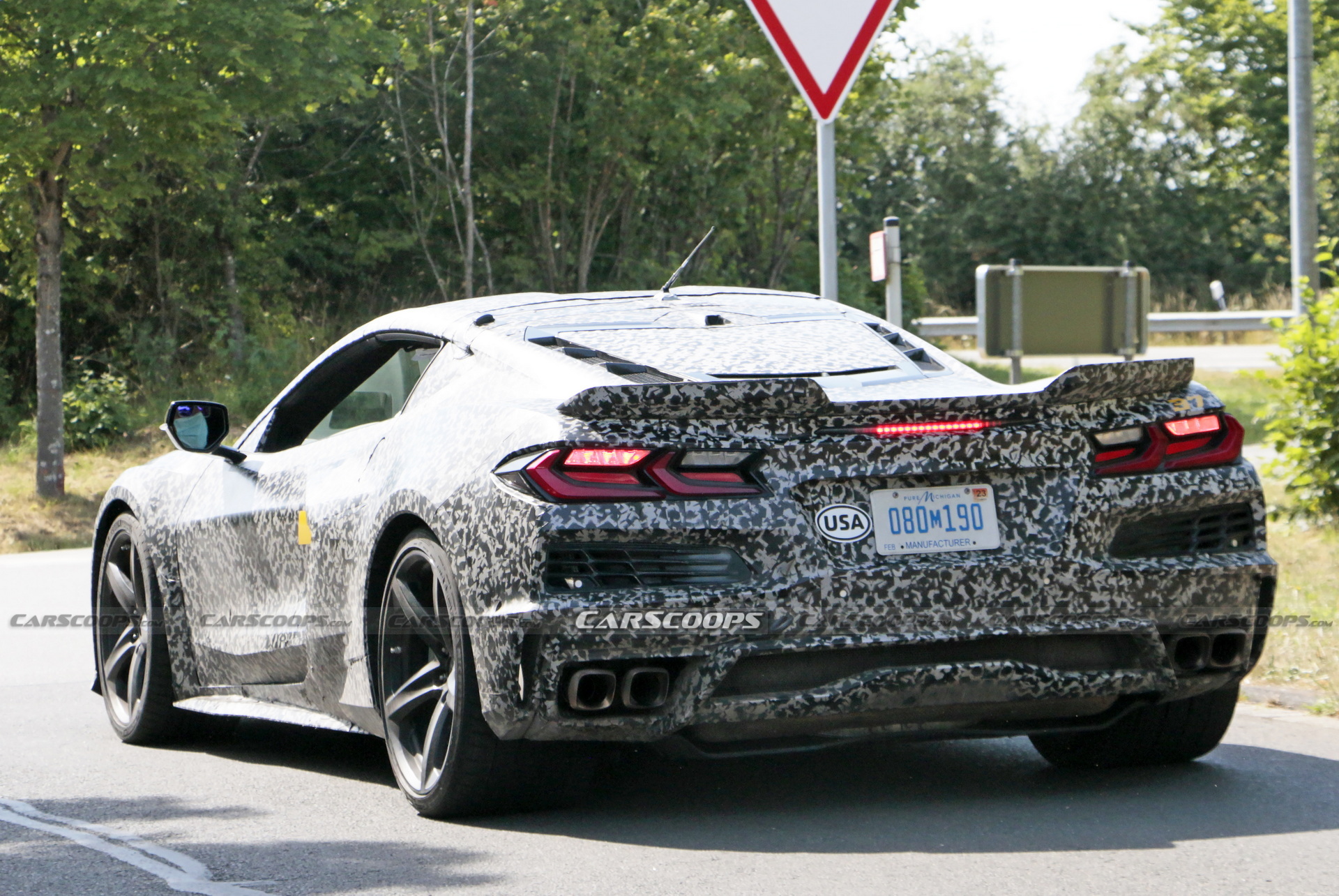 Trio Of Corvette C8s Spied At Nürburgring Suspected Of Being E-Rays