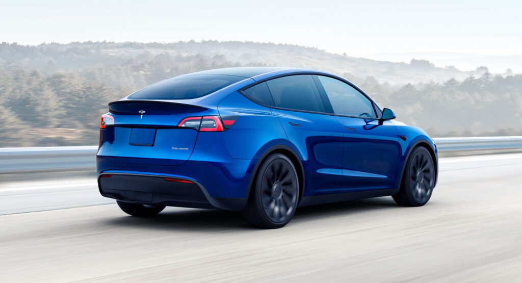 Tesla’s Full Self-Driving 10.69.3 Update Is Full Of Big Changes