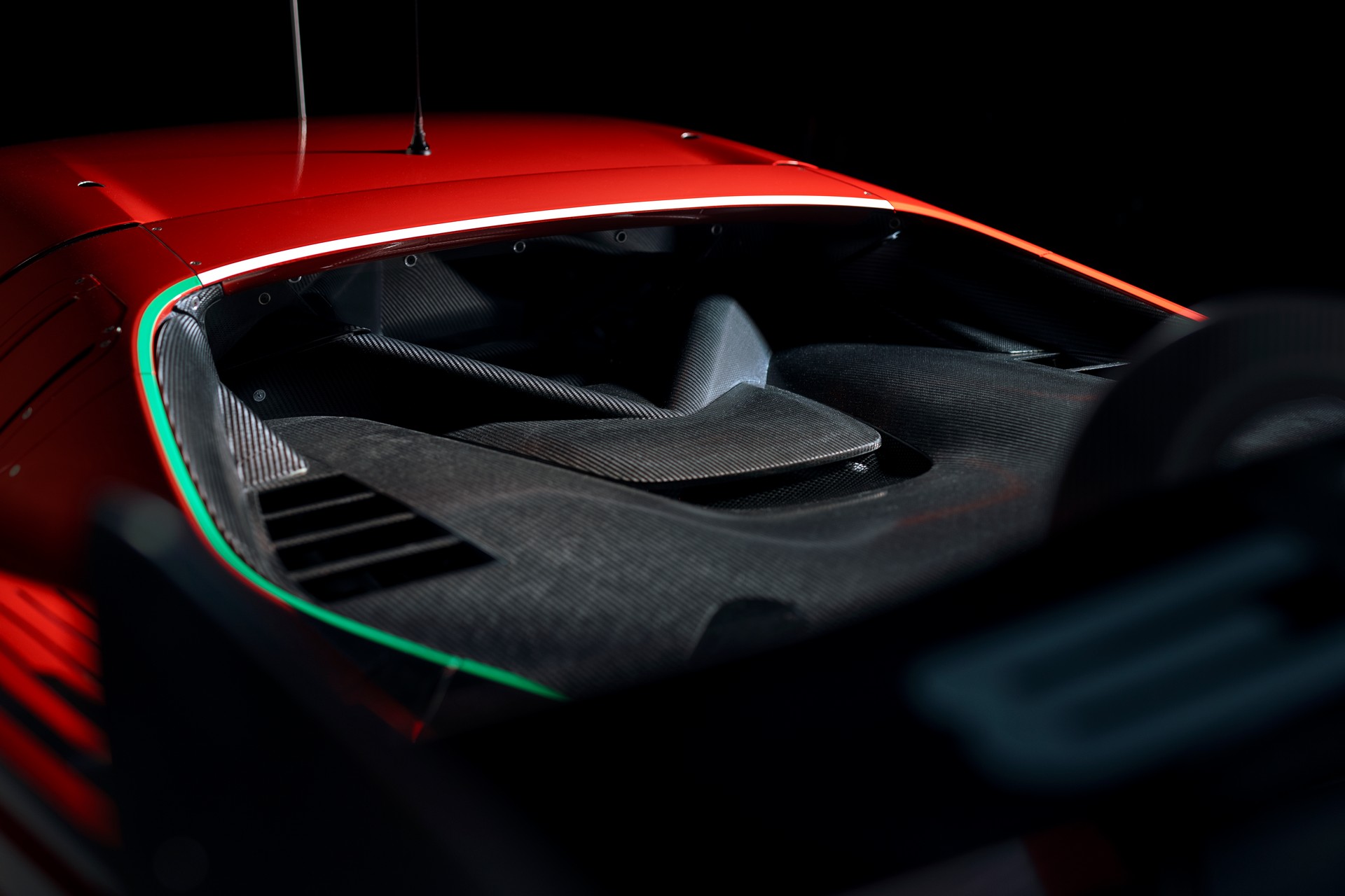 2023-Ferrari-296-GT3-6.jpg