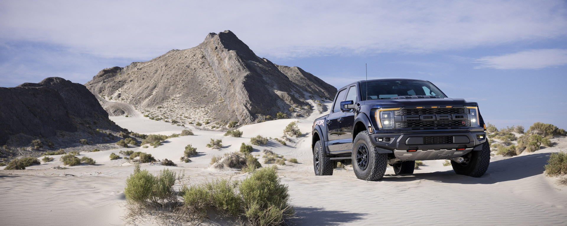 2023 Ford F-150 Raptor R Arrives With A Shelby GT500-Sourced 700HP V8 And $109,145 Price Tag